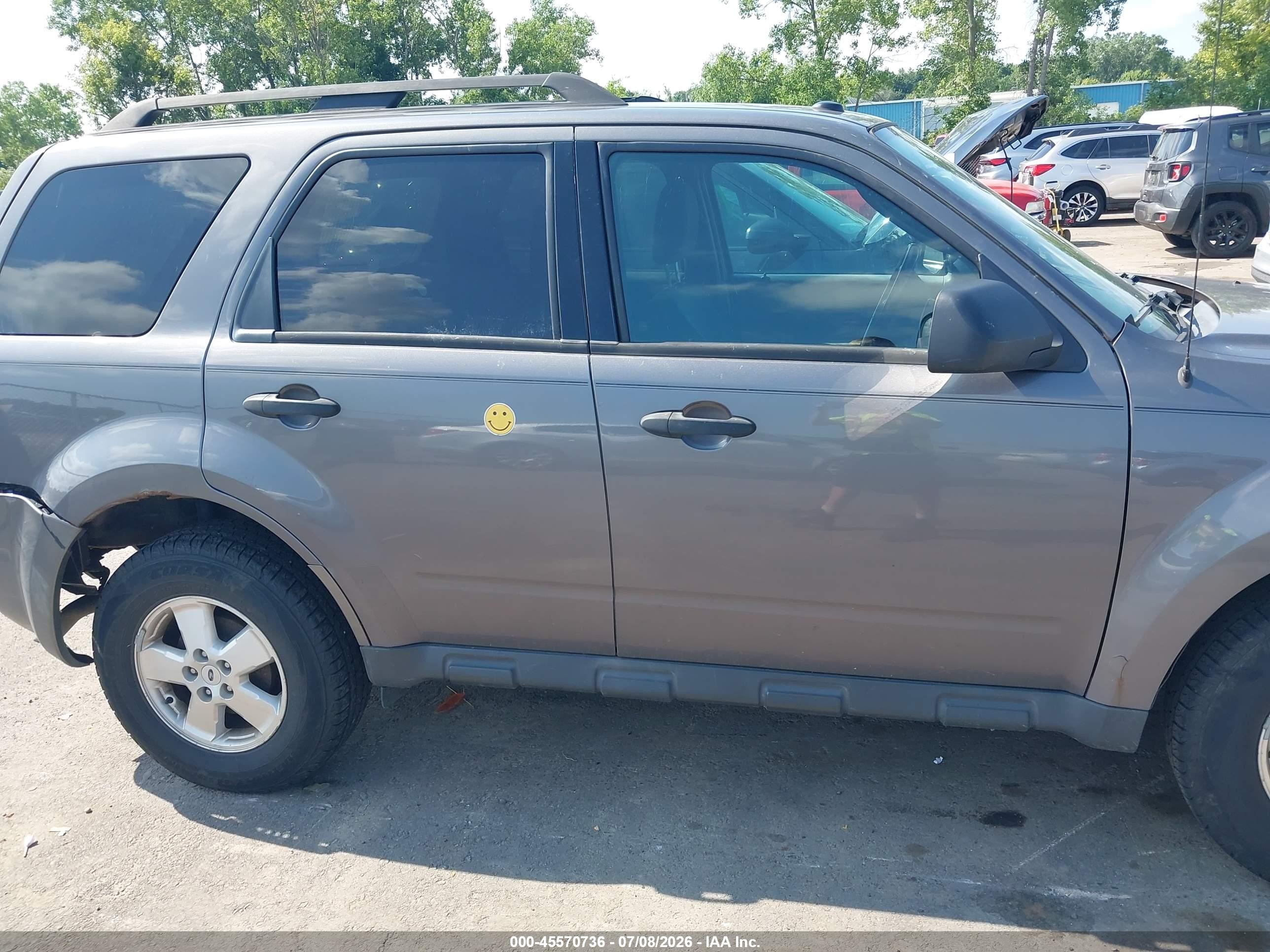 2011 Ford Escape Xlt Gray vin: 1FMCU9D75BKC11310
