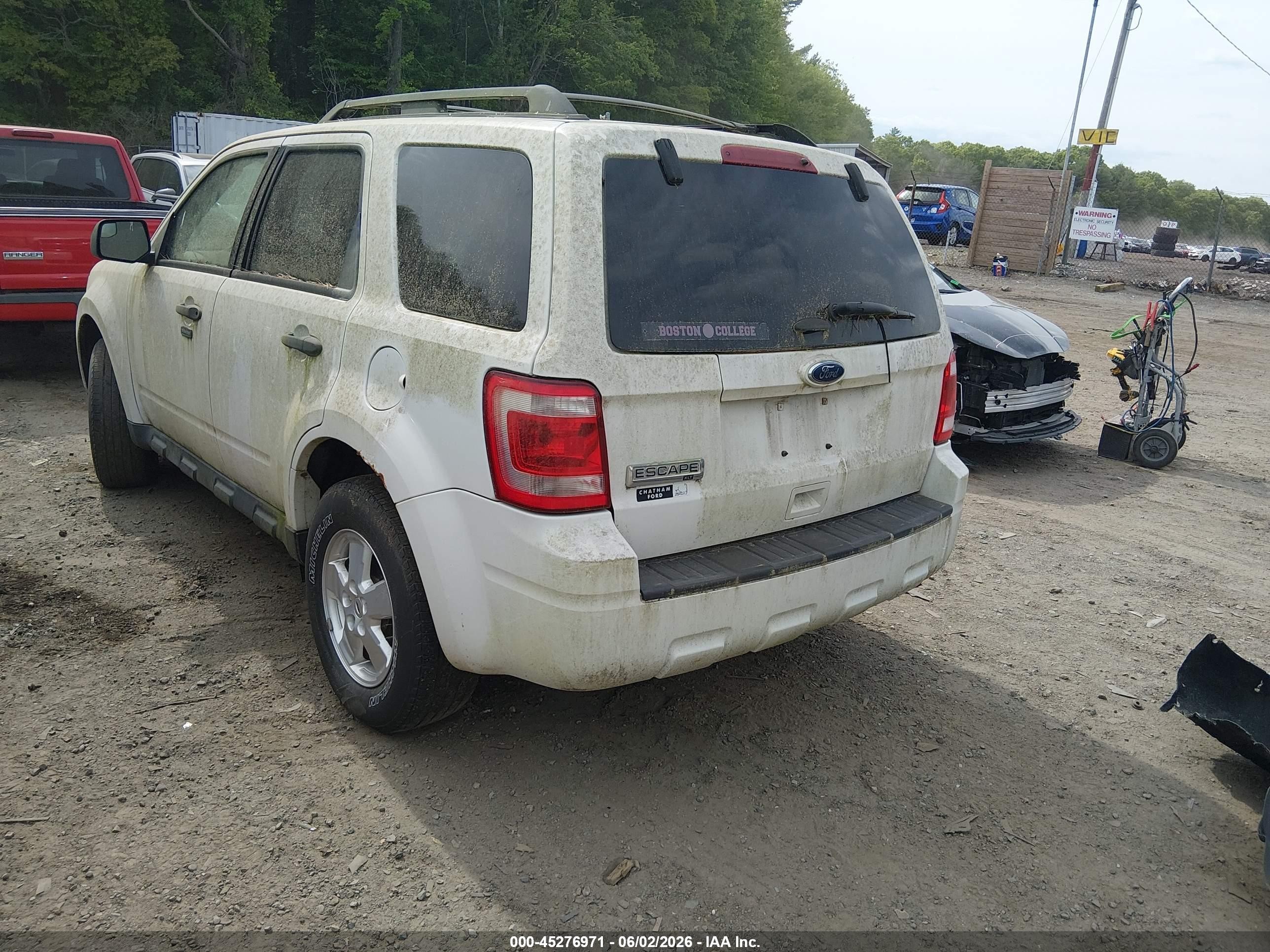 2012 Ford Escape Xlt White vin: 1FMCU9D75CKB20023
