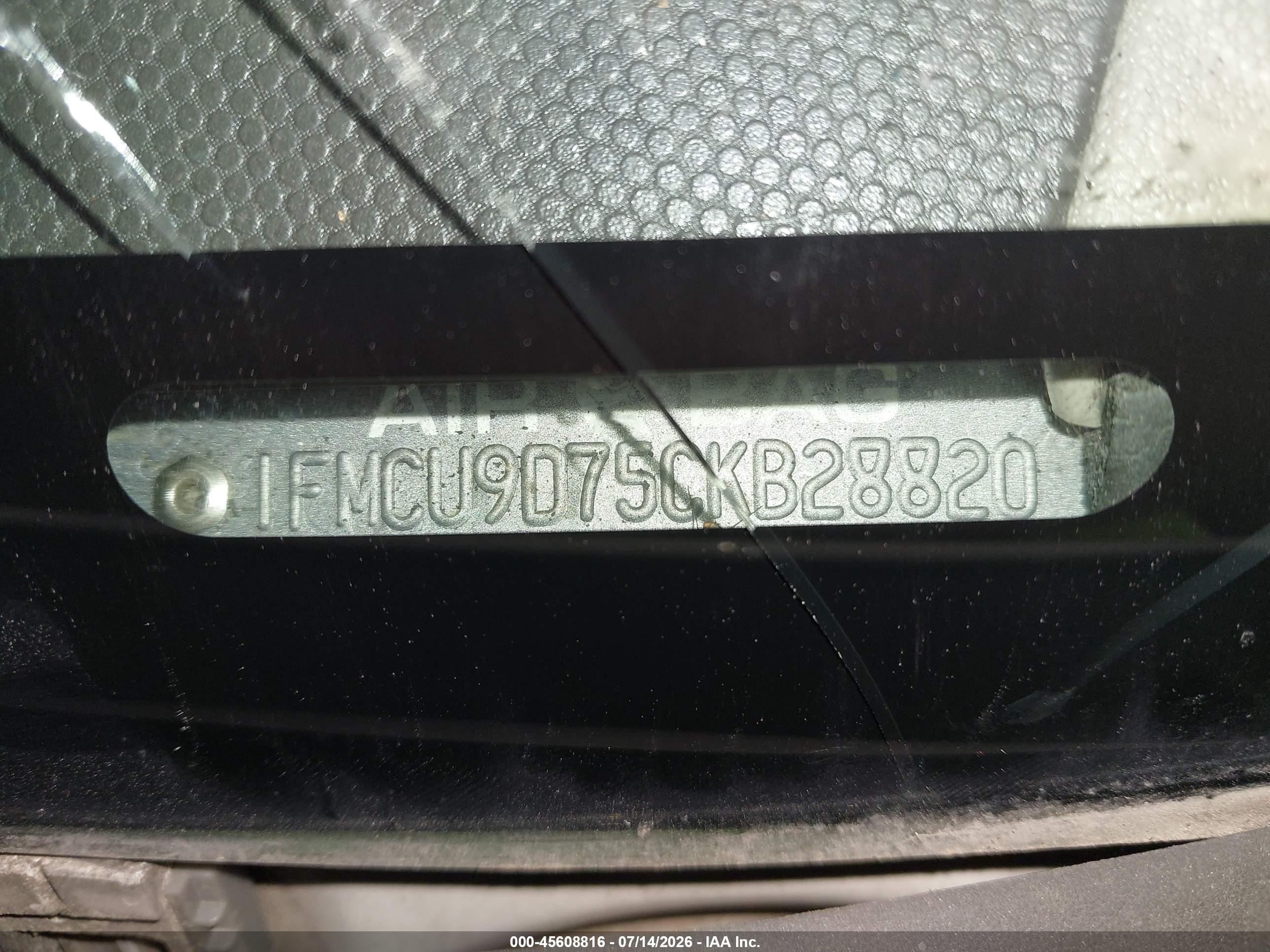 2012 Ford Escape Xlt White vin: 1FMCU9D75CKB28820