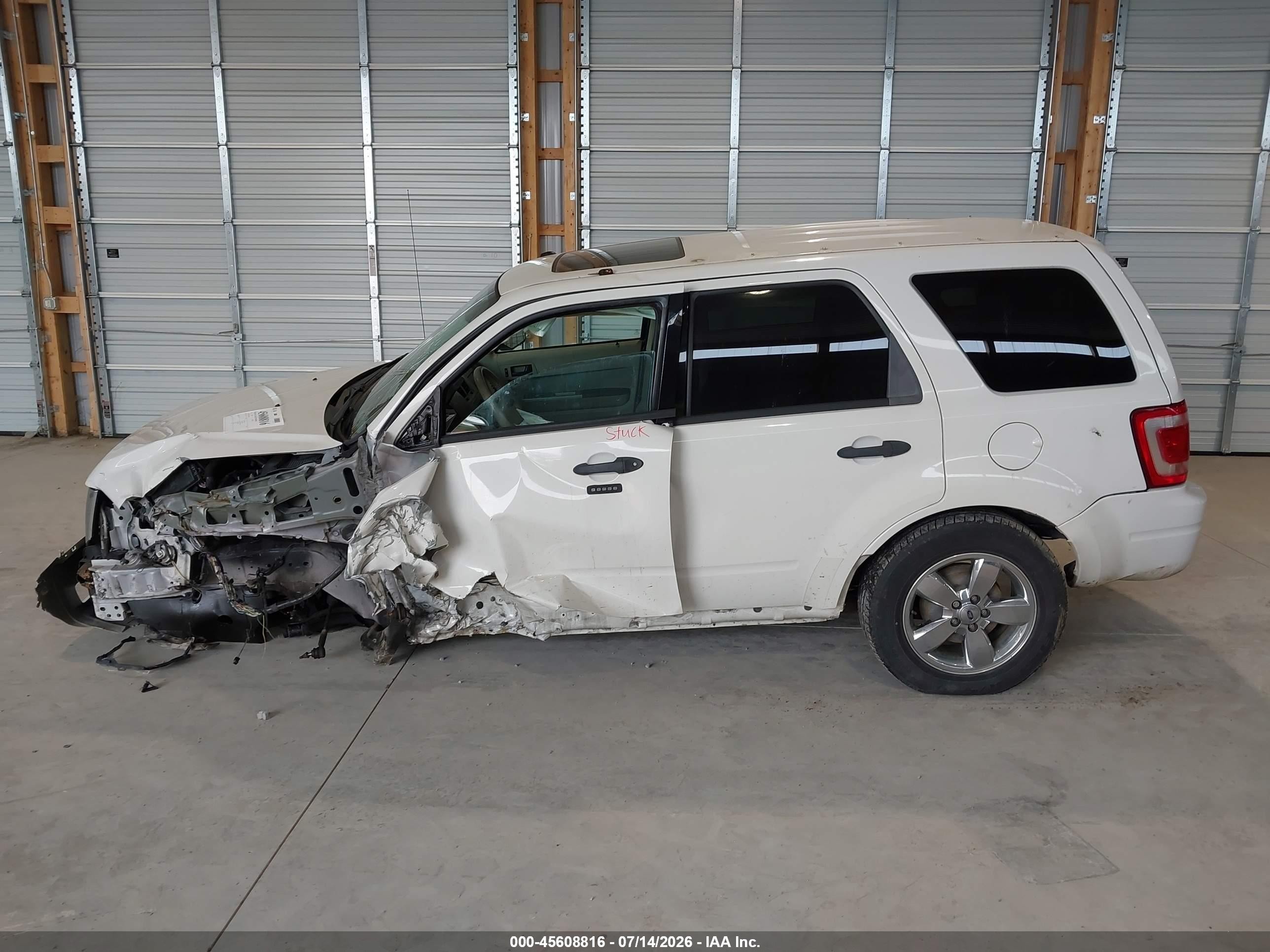 2012 Ford Escape Xlt White vin: 1FMCU9D75CKB28820