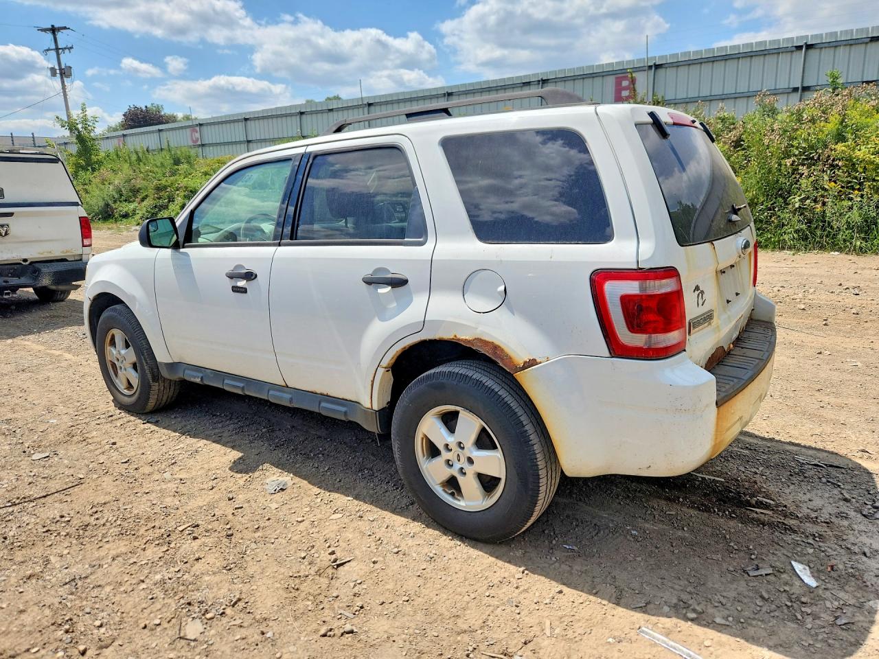 2012 Ford Escape Xlt White vin: 1FMCU9D75CKC10899