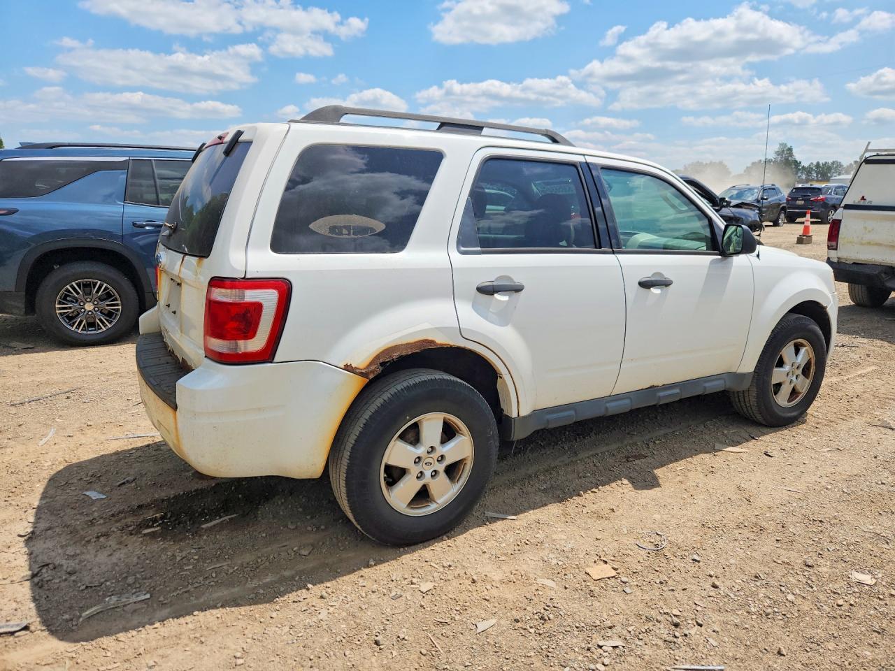 2012 Ford Escape Xlt White vin: 1FMCU9D75CKC10899