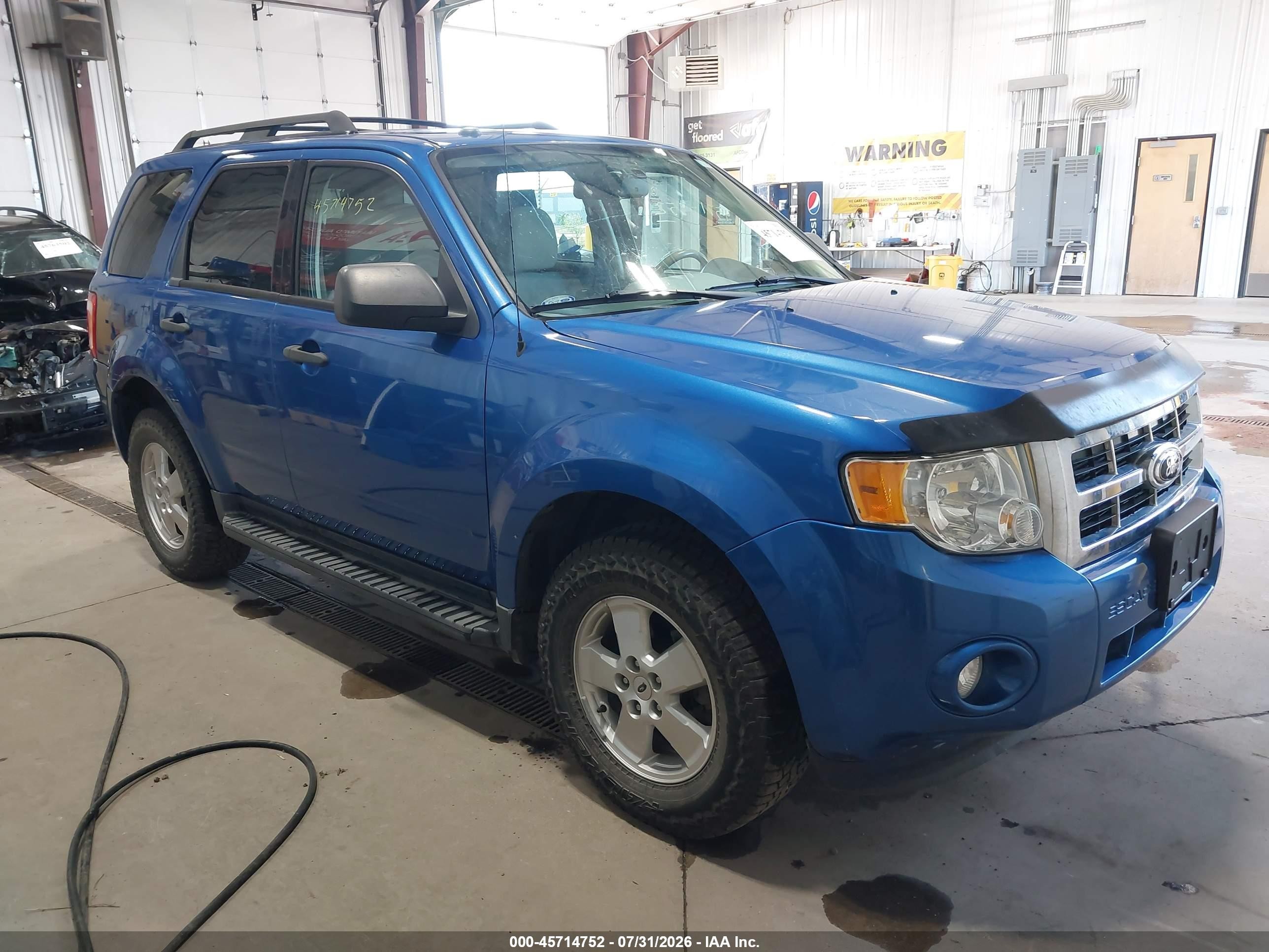 2012 Ford Escape Xlt Blue vin: 1FMCU9D75CKC83108