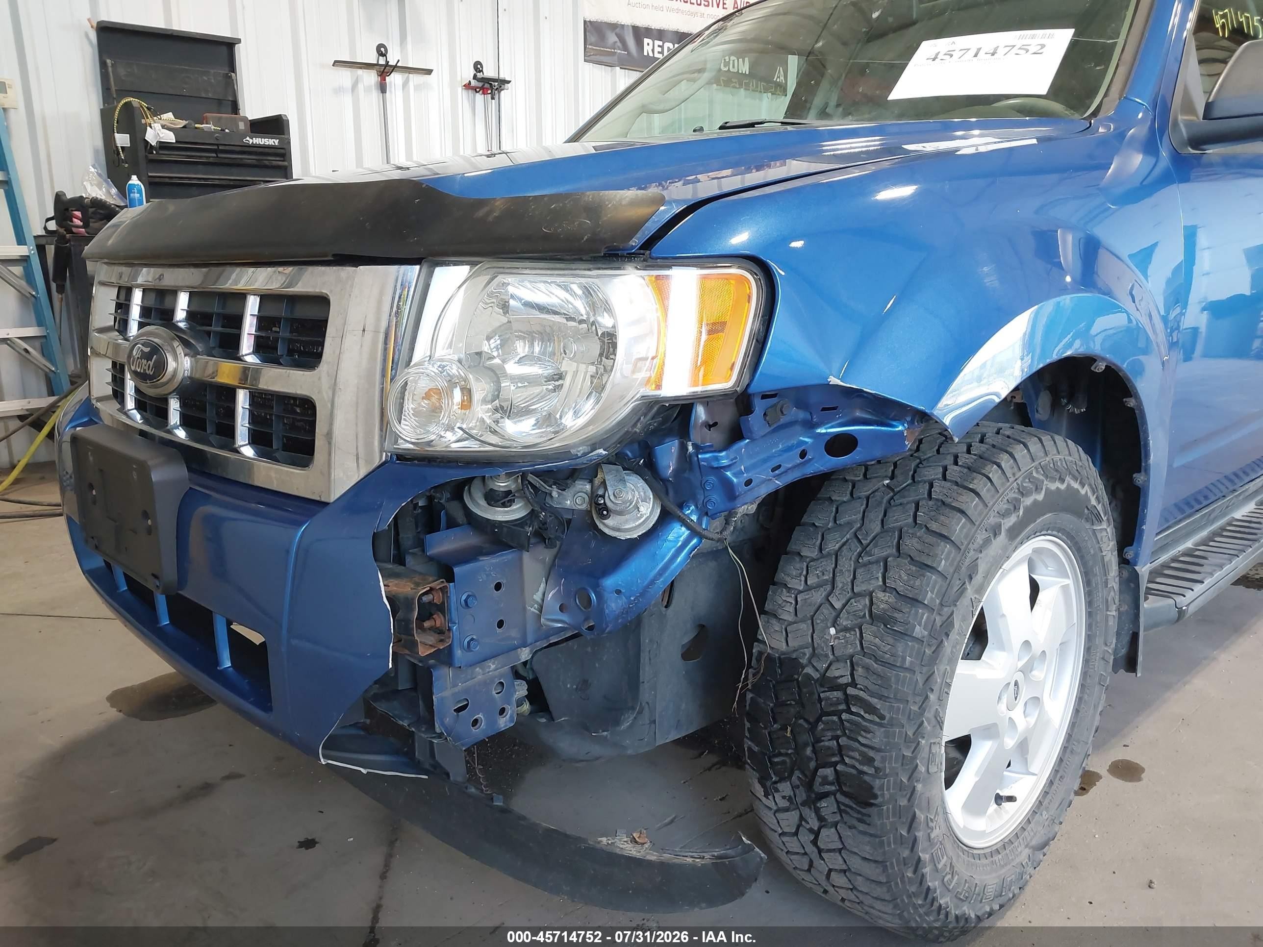 2012 Ford Escape Xlt Blue vin: 1FMCU9D75CKC83108