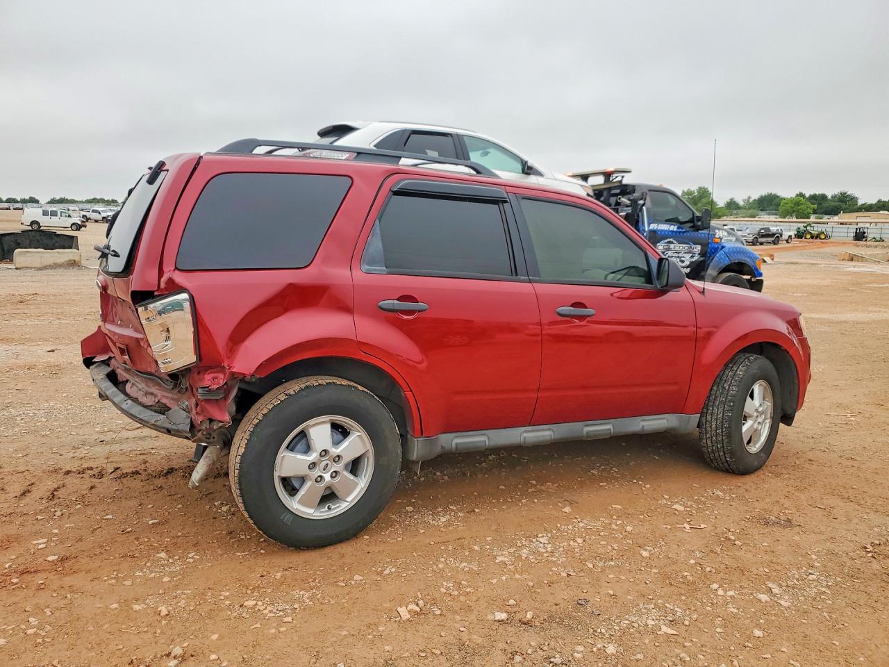 2010 Ford Escape Xlt Red vin: 1FMCU9D76AKB01977
