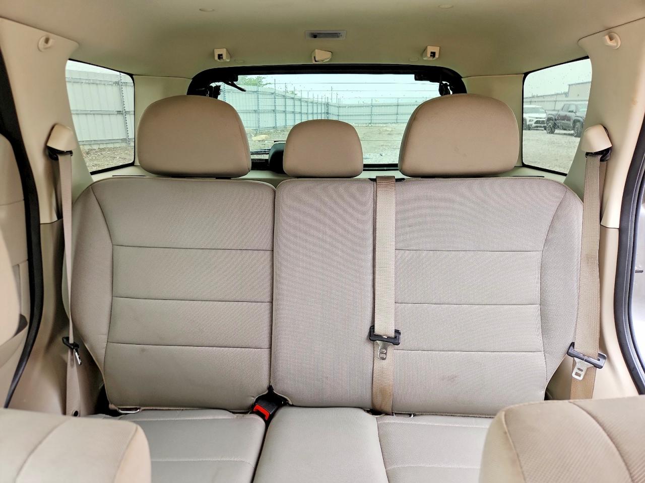 2010 Ford Escape Xlt Gray vin: 1FMCU9D76AKC59784