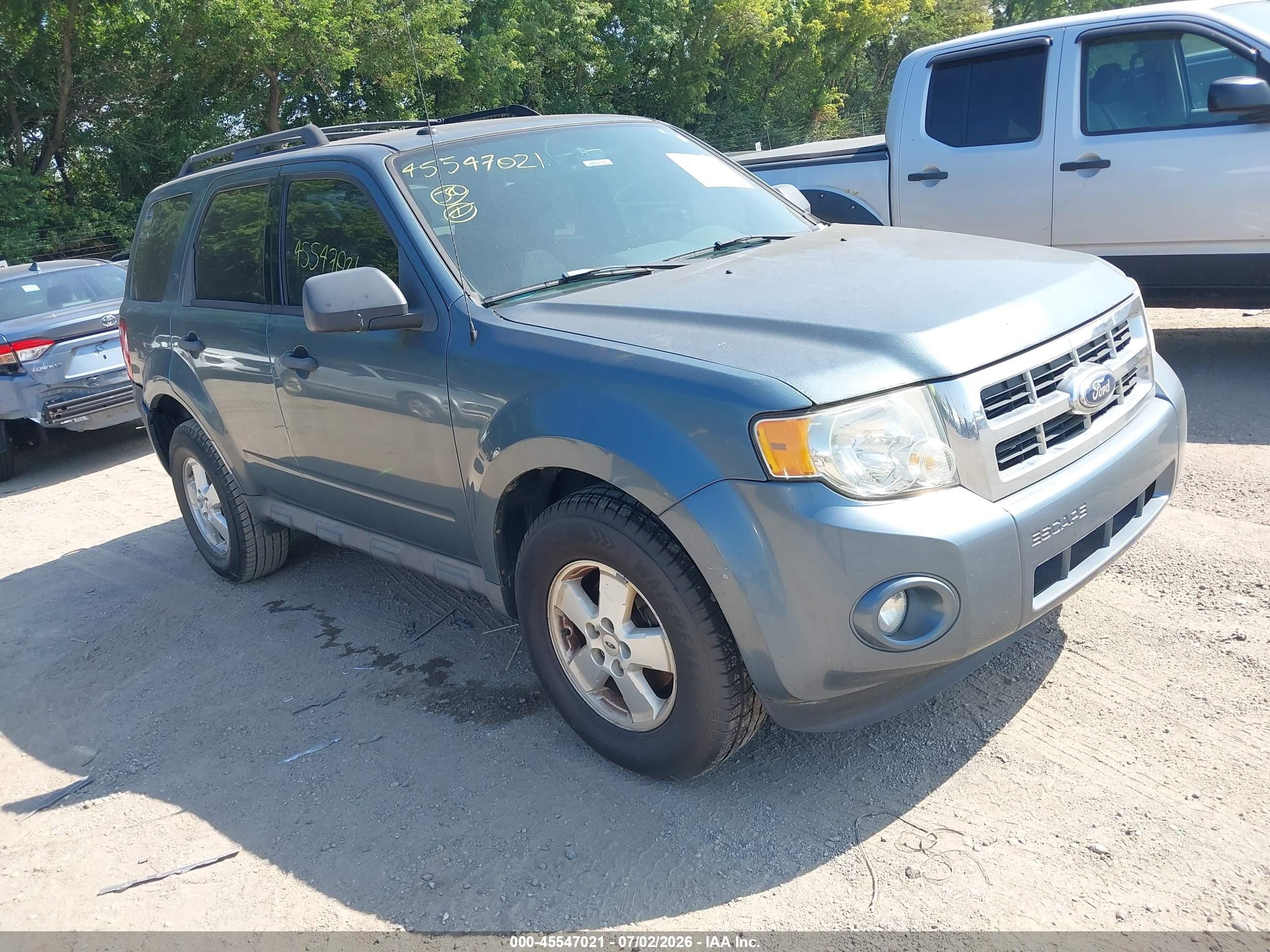 2010 Ford Escape Xlt Blue vin: 1FMCU9D76AKC88489
