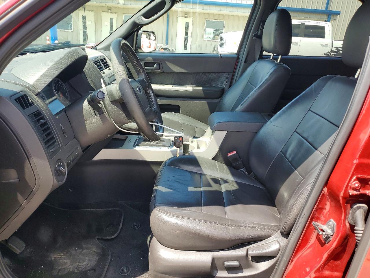 2011 Ford Escape Xlt Burgundy vin: 1FMCU9D76BKA26649