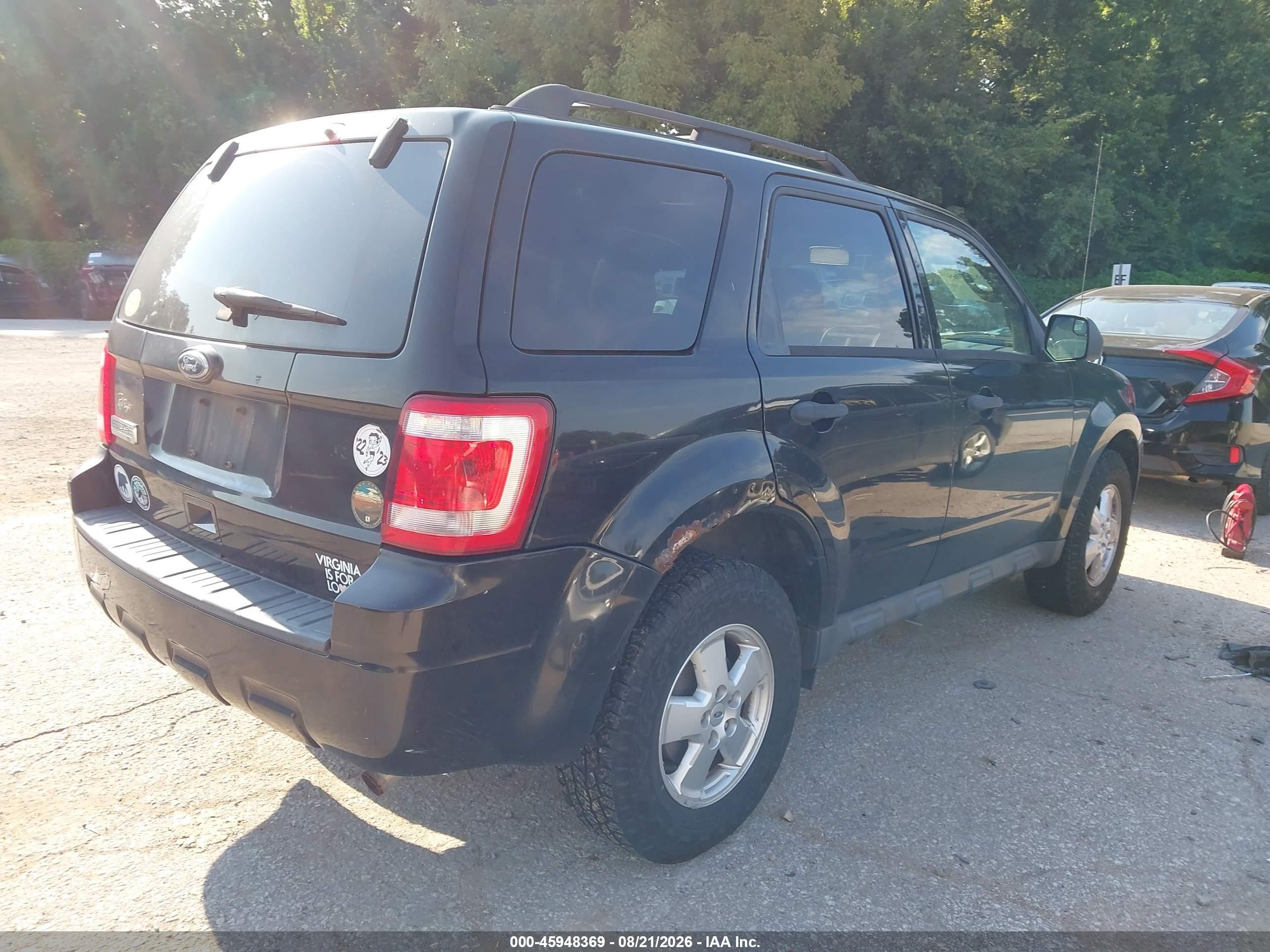 2011 Ford Escape Xlt Черный vin: 1FMCU9D76BKA62003