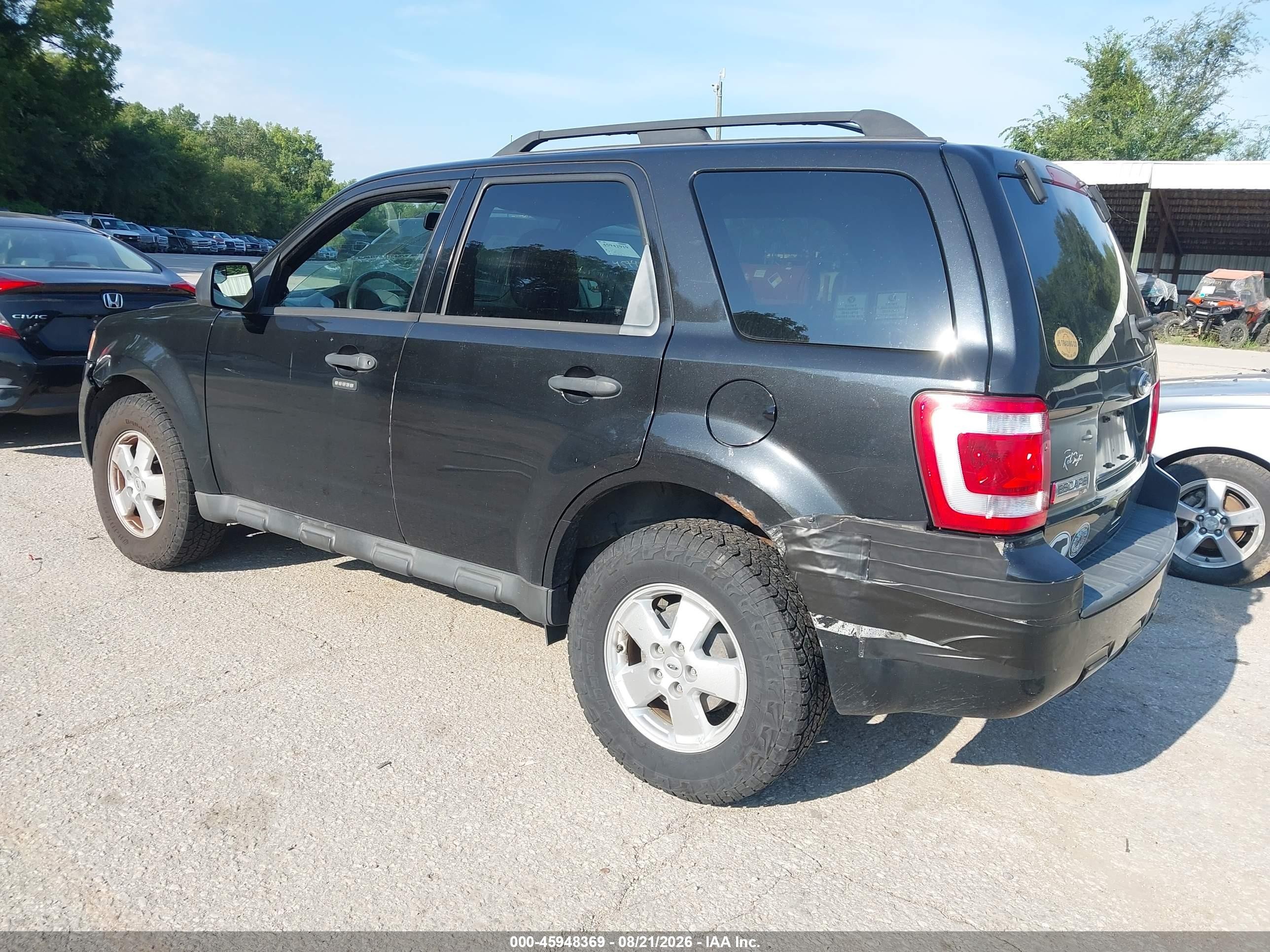 2011 Ford Escape Xlt Черный vin: 1FMCU9D76BKA62003