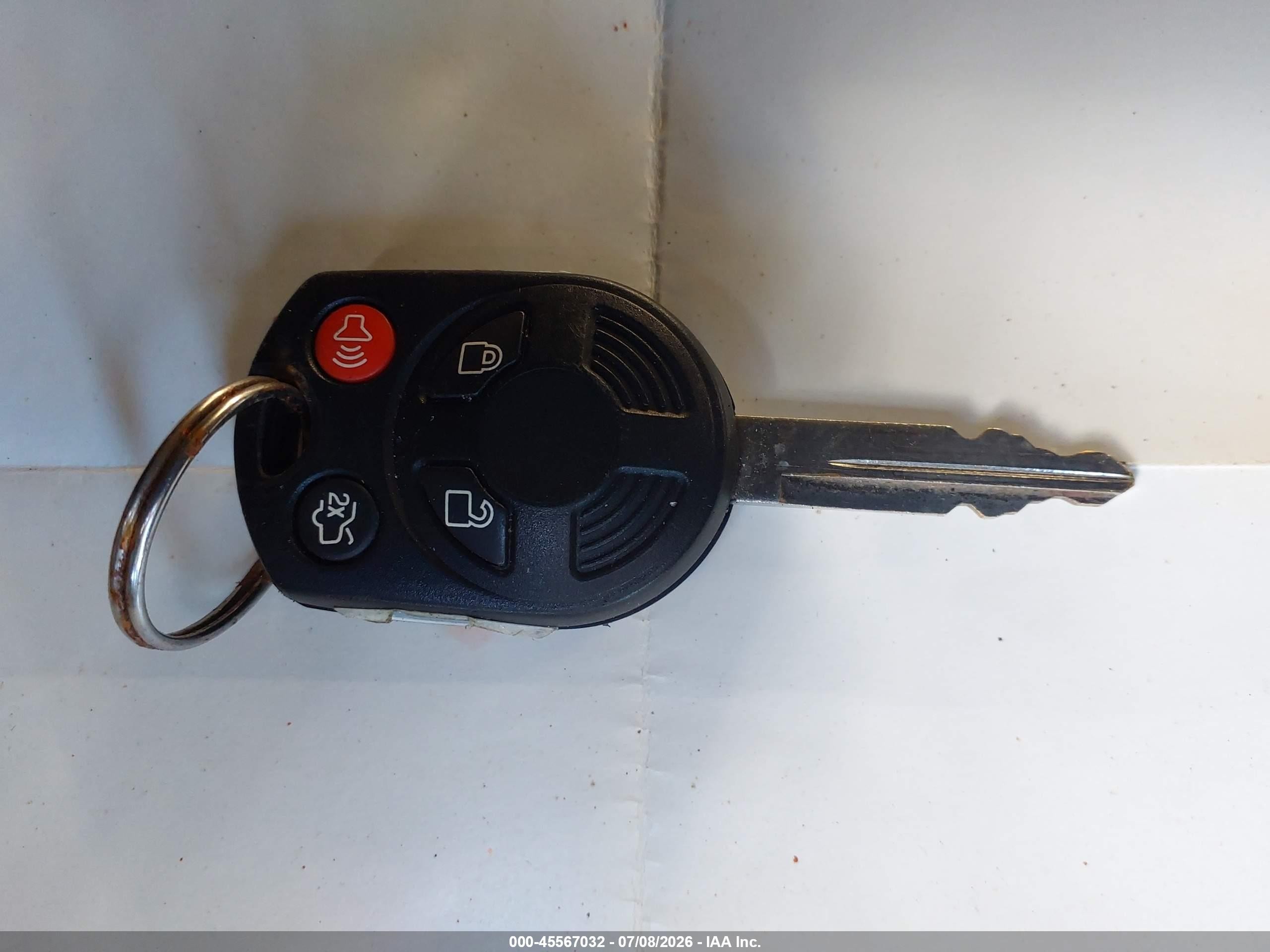 2011 Ford Escape Xlt Red vin: 1FMCU9D76BKA69825