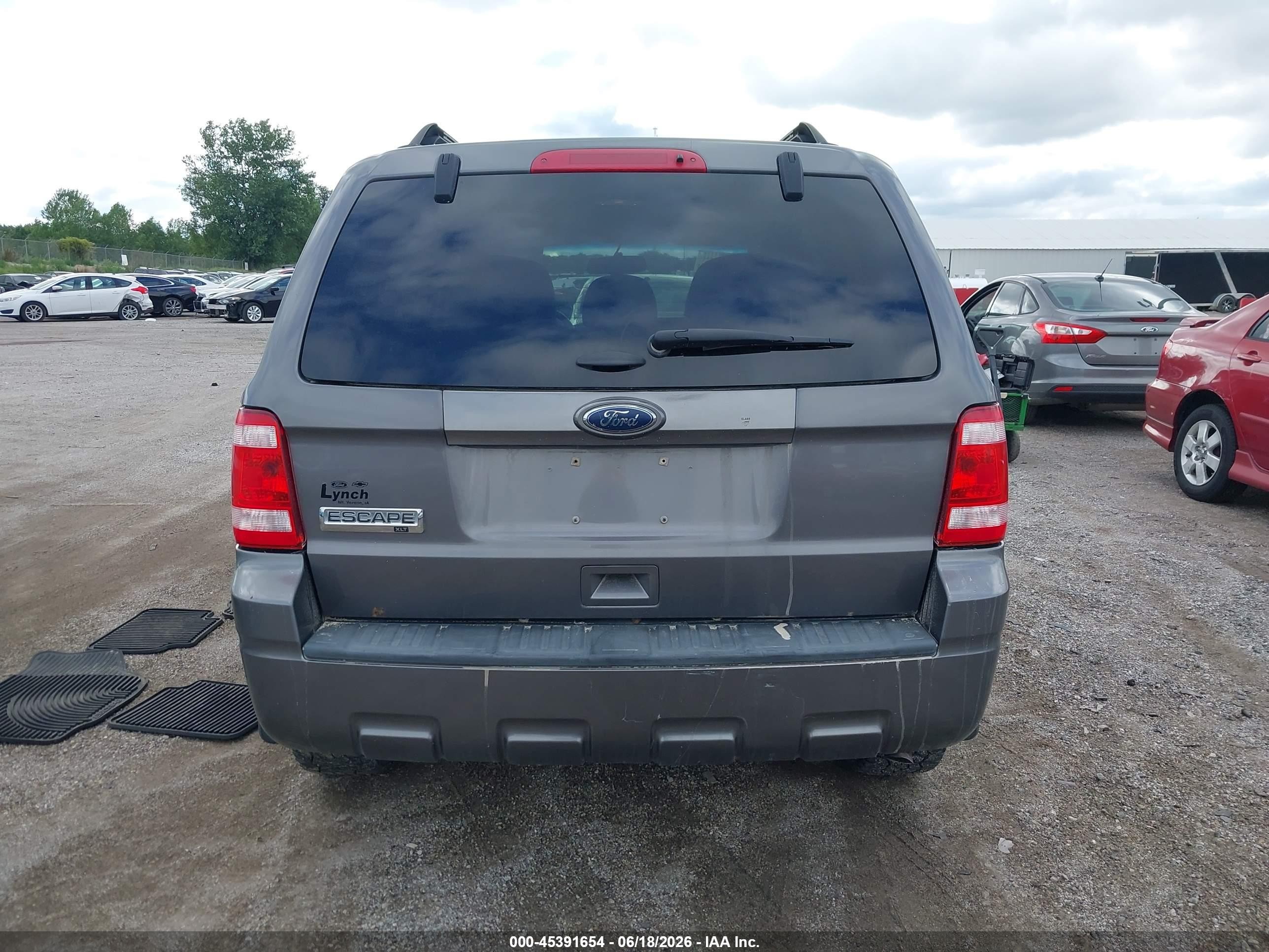 2011 Ford Escape Xlt Серый vin: 1FMCU9D76BKB75420
