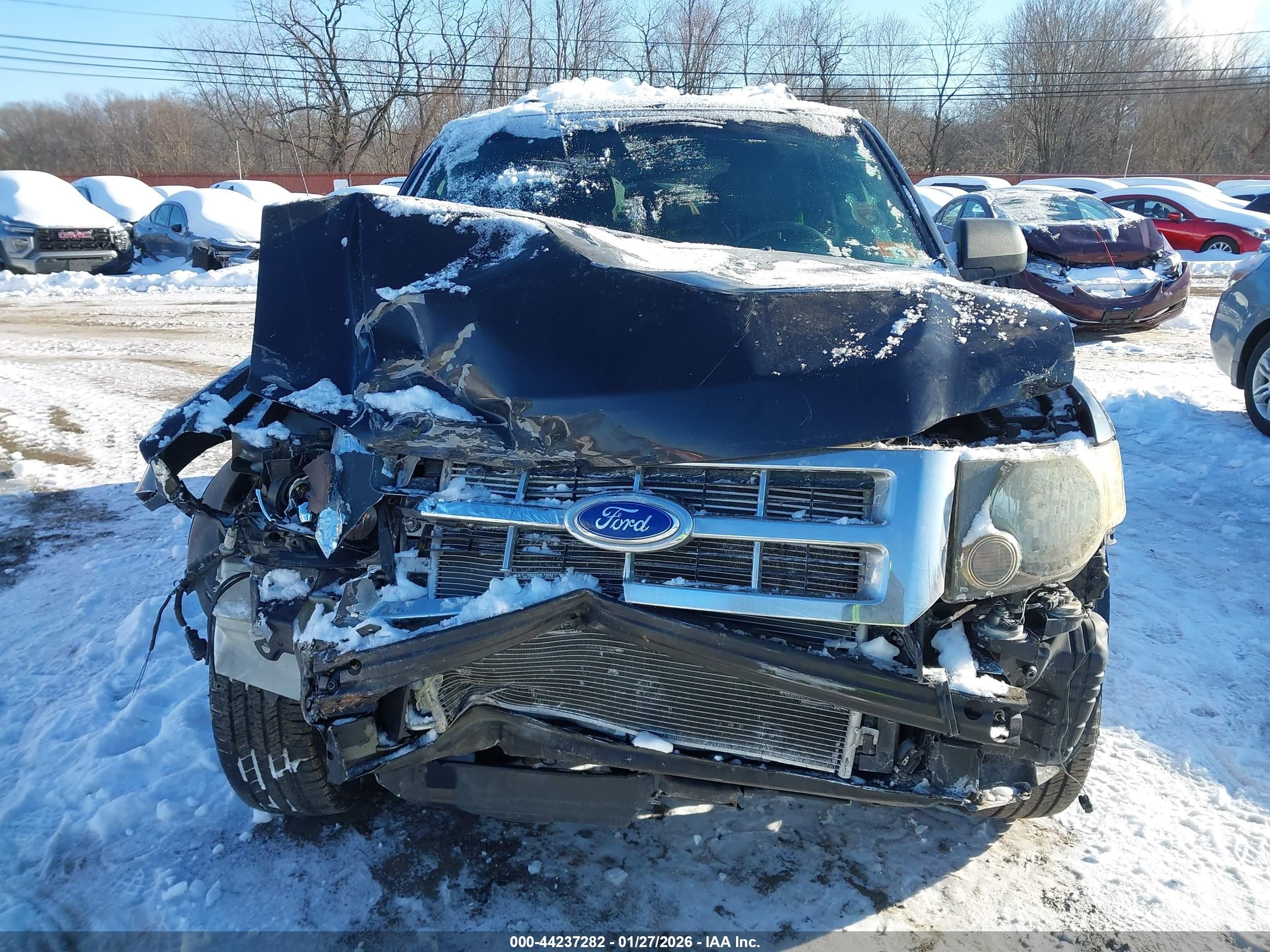 2011 Ford Escape Xlt Black vin: 1FMCU9D76BKC08058