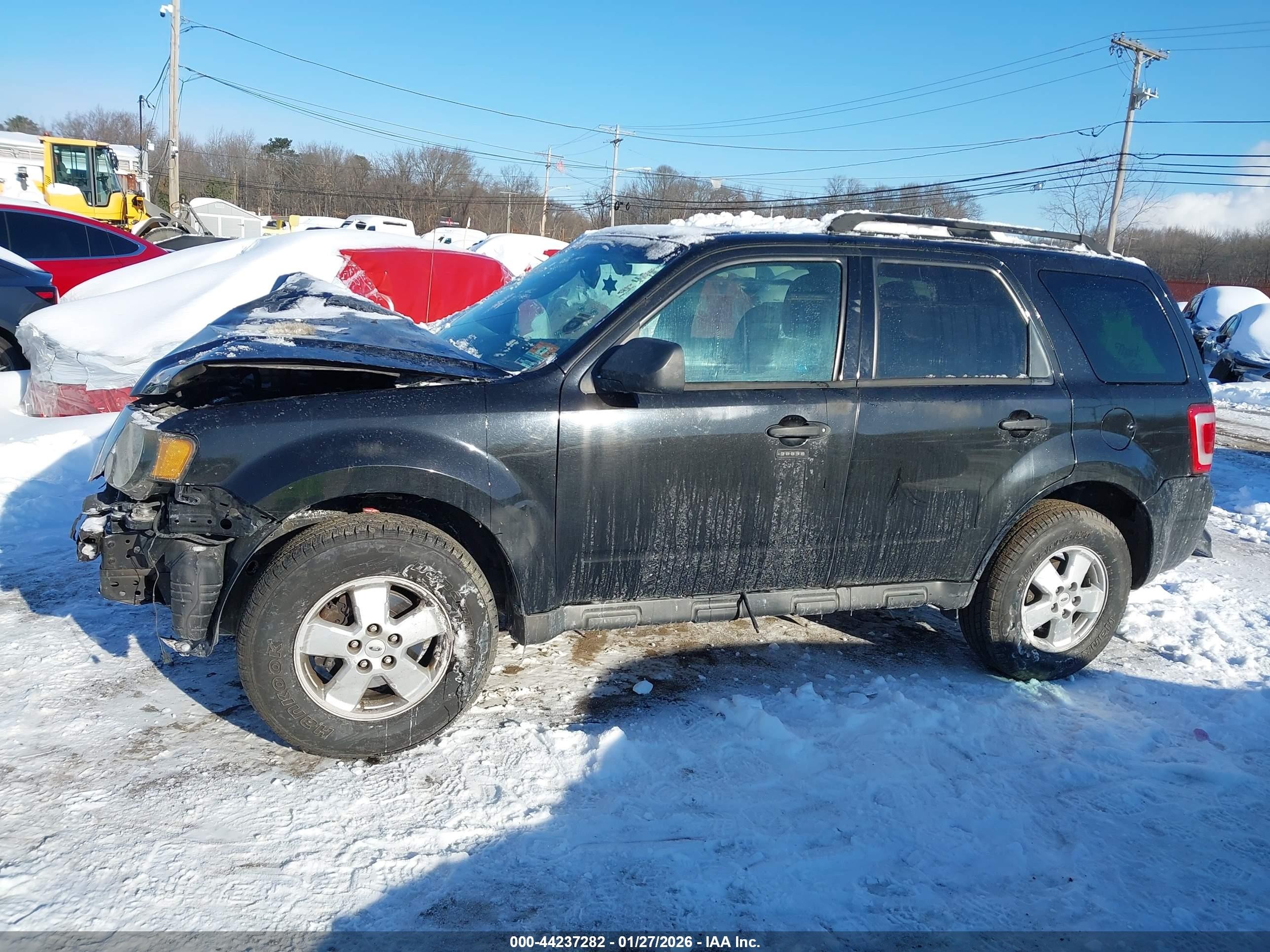2011 Ford Escape Xlt Black vin: 1FMCU9D76BKC08058