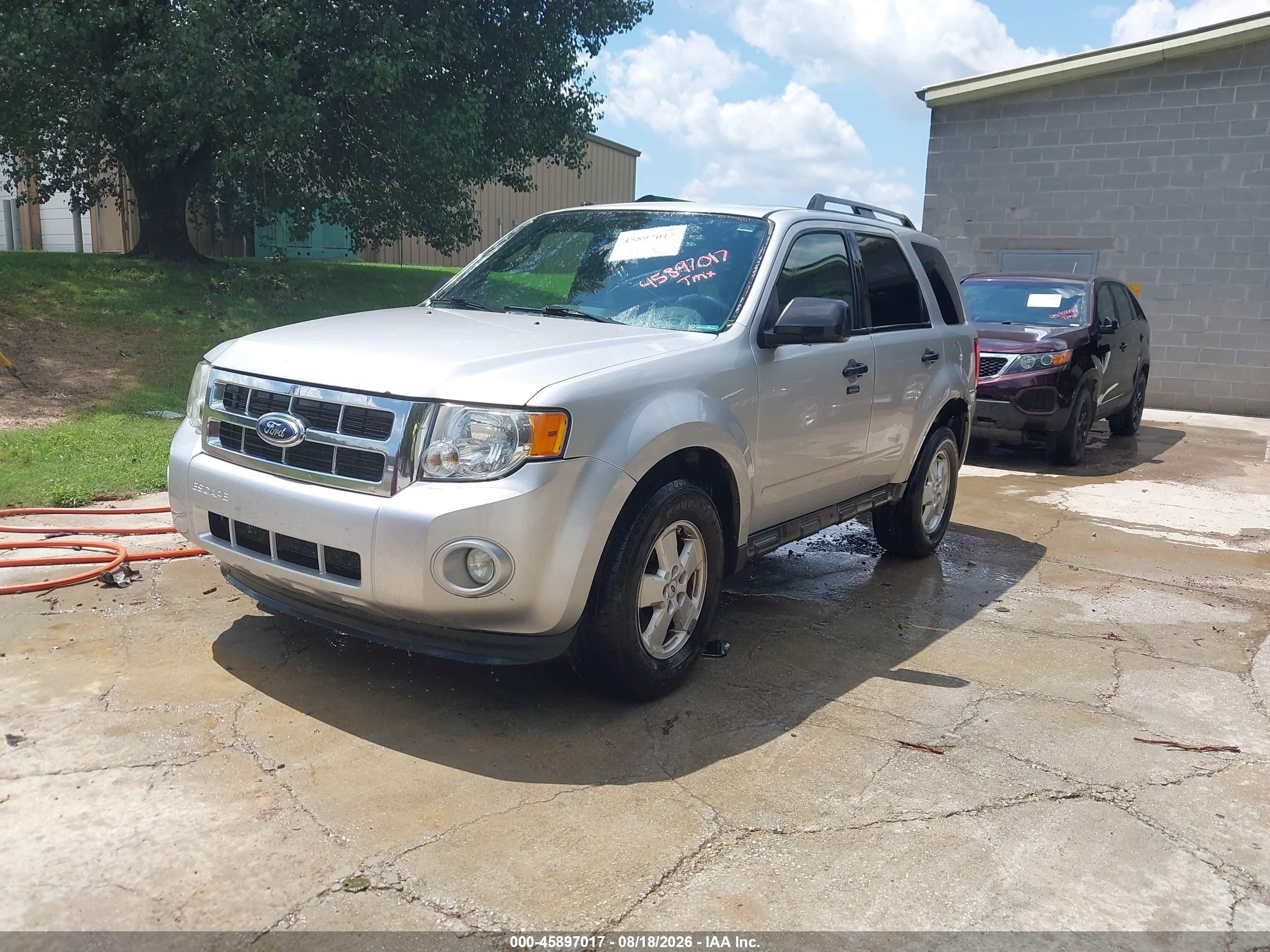 2012 Ford Escape Xlt Silver vin: 1FMCU9D76CKA97836