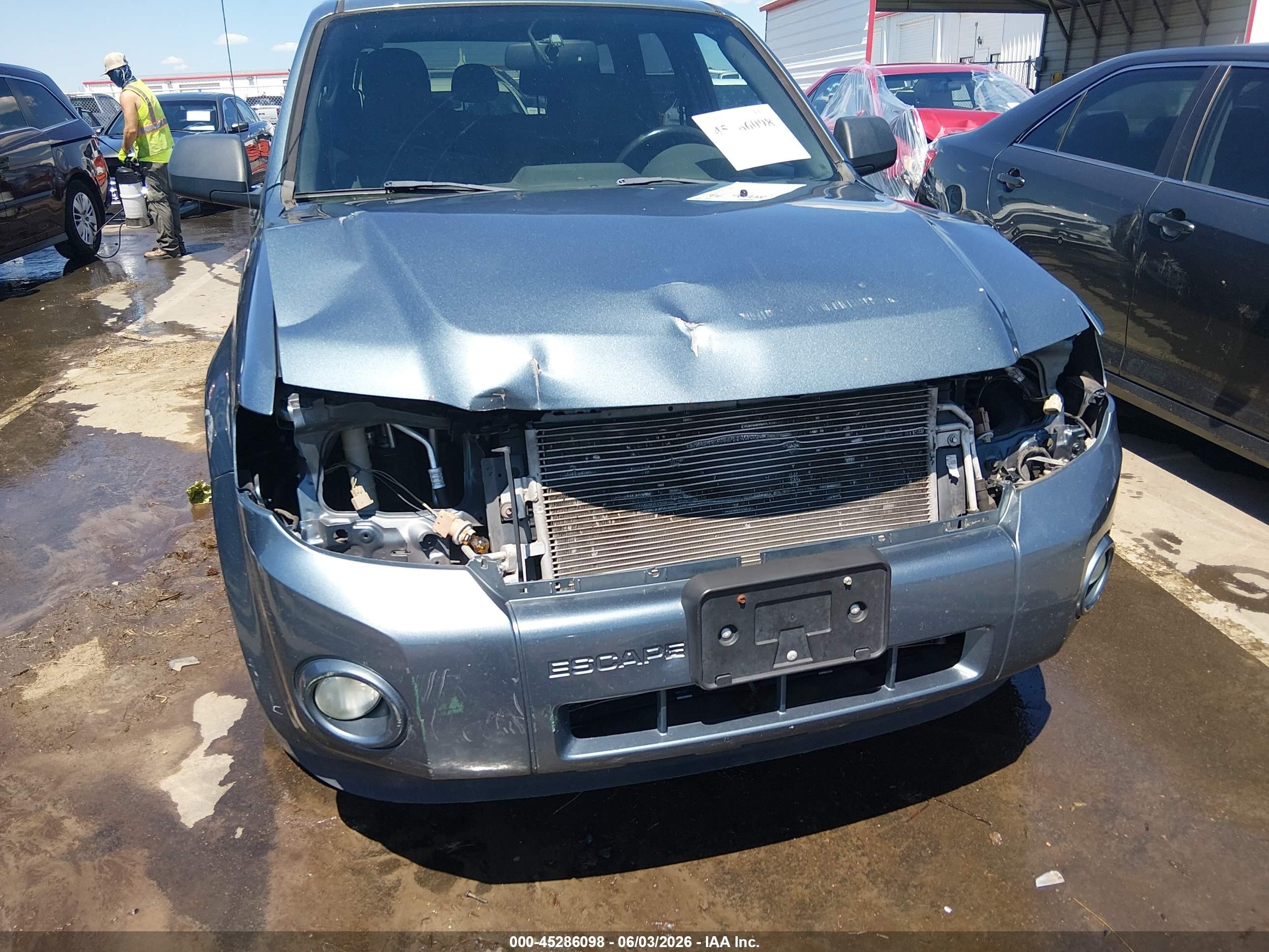 2012 Ford Escape Xlt Light Blue vin: 1FMCU9D76CKB16322
