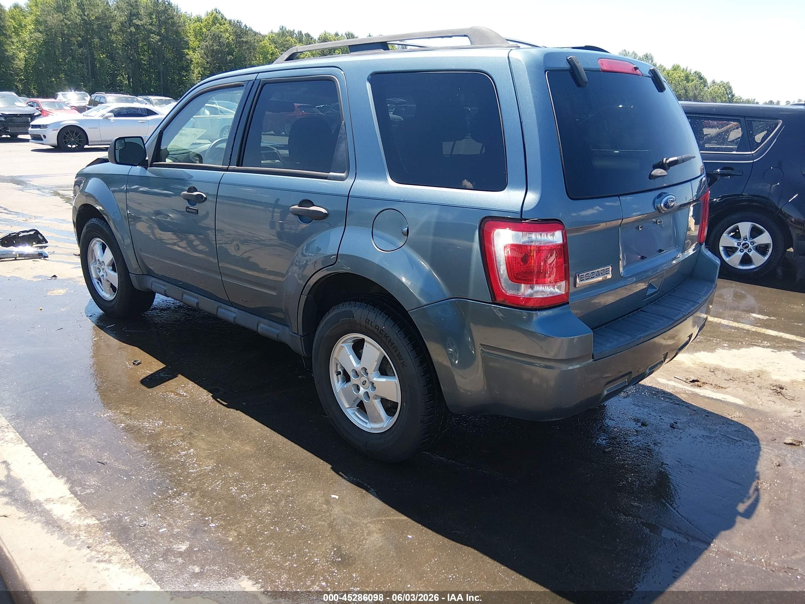 2012 Ford Escape Xlt Light Blue vin: 1FMCU9D76CKB16322