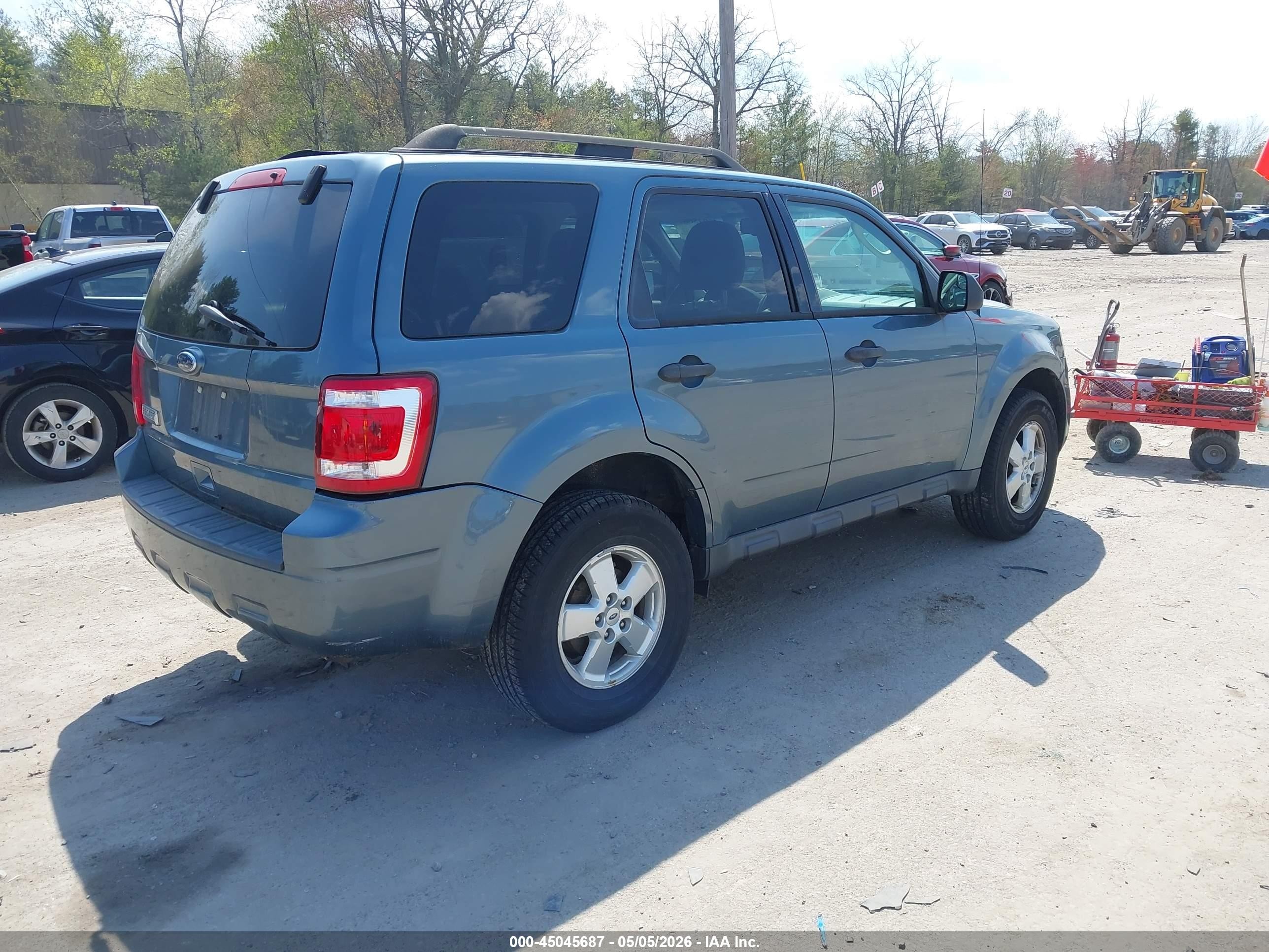 2010 Ford Escape Xlt Бирюзовый vin: 1FMCU9D77AKC68753