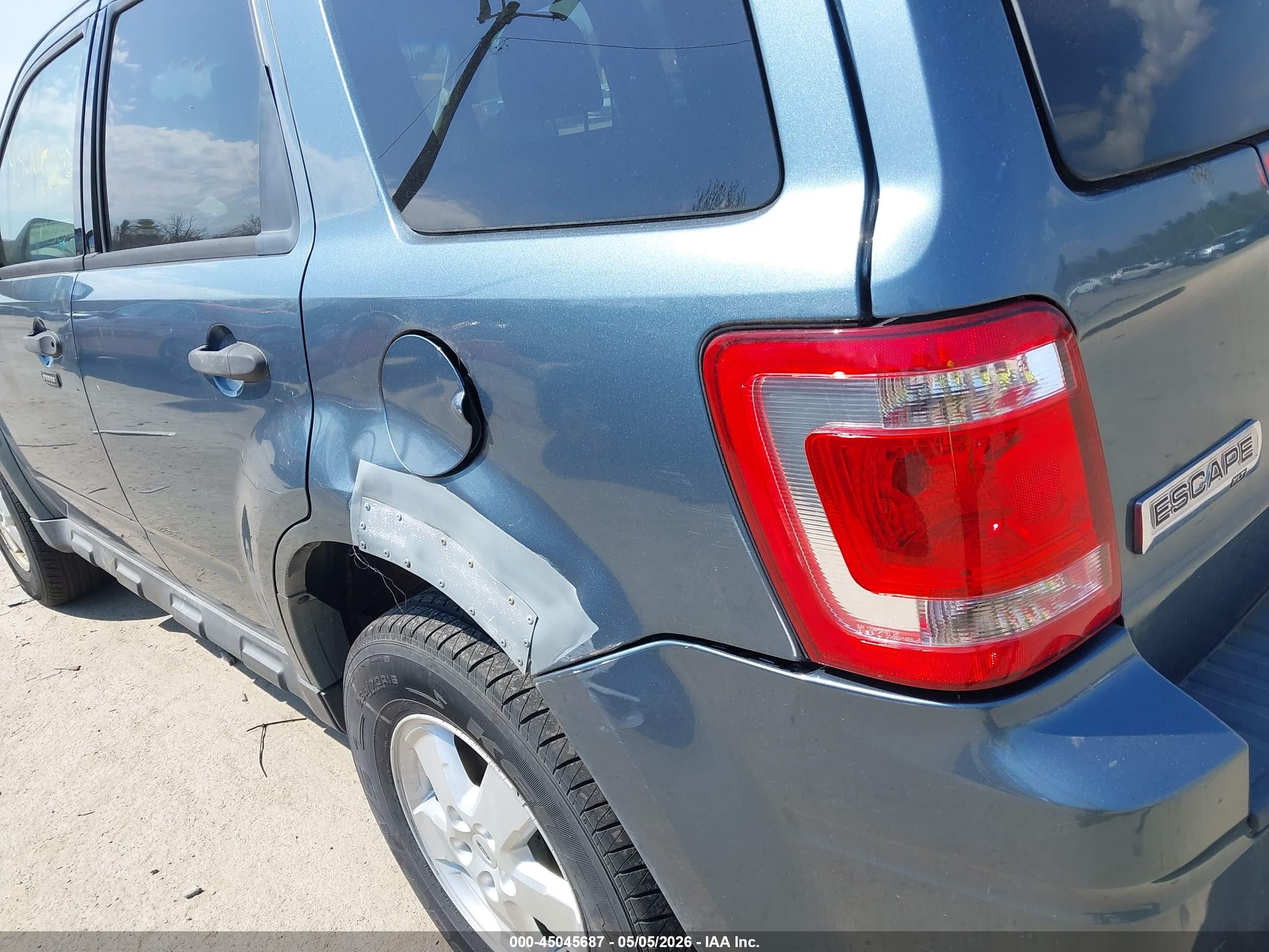 2010 Ford Escape Xlt Бирюзовый vin: 1FMCU9D77AKC68753