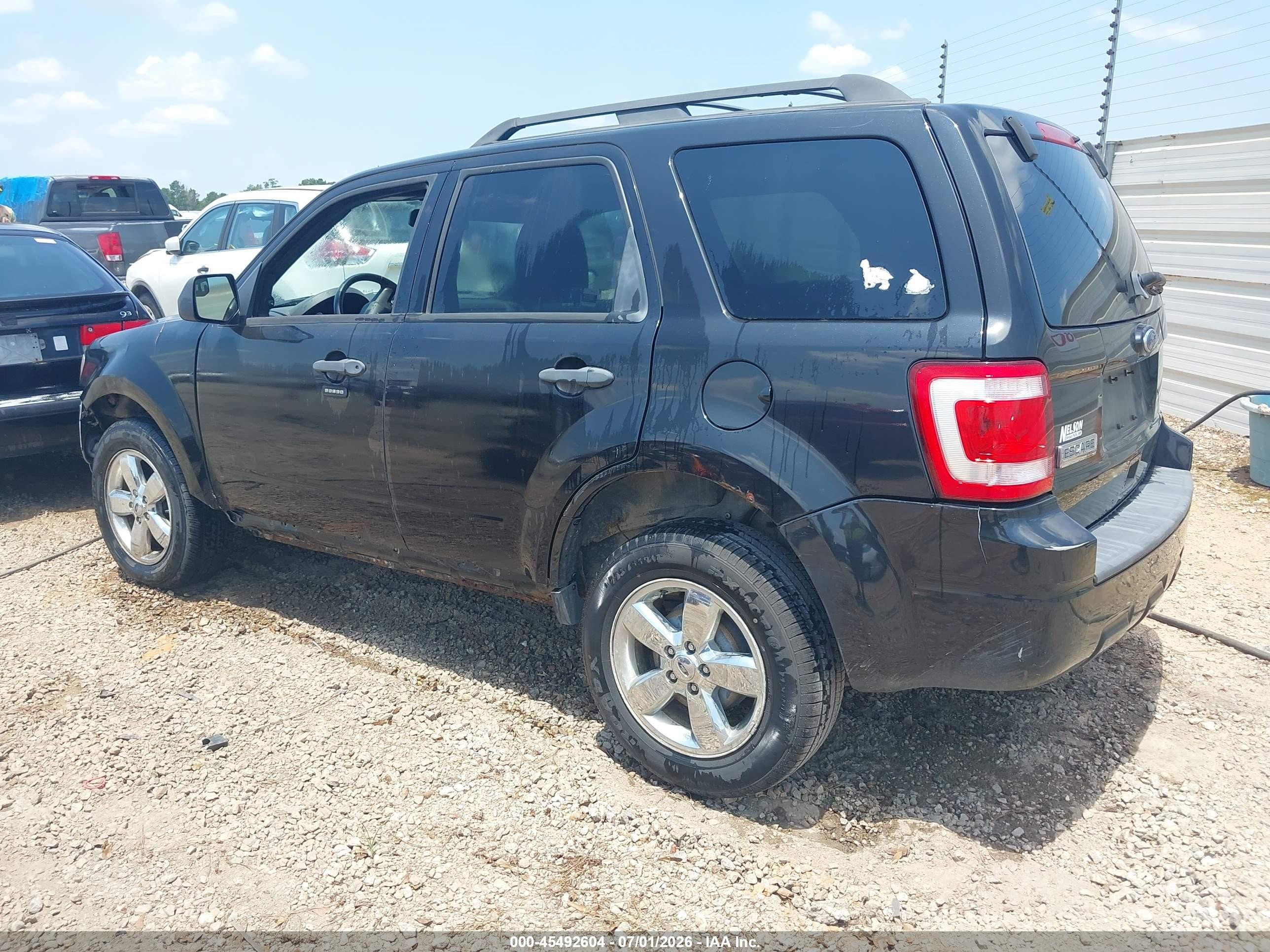2011 Ford Escape Xlt Black vin: 1FMCU9D77BKA44271