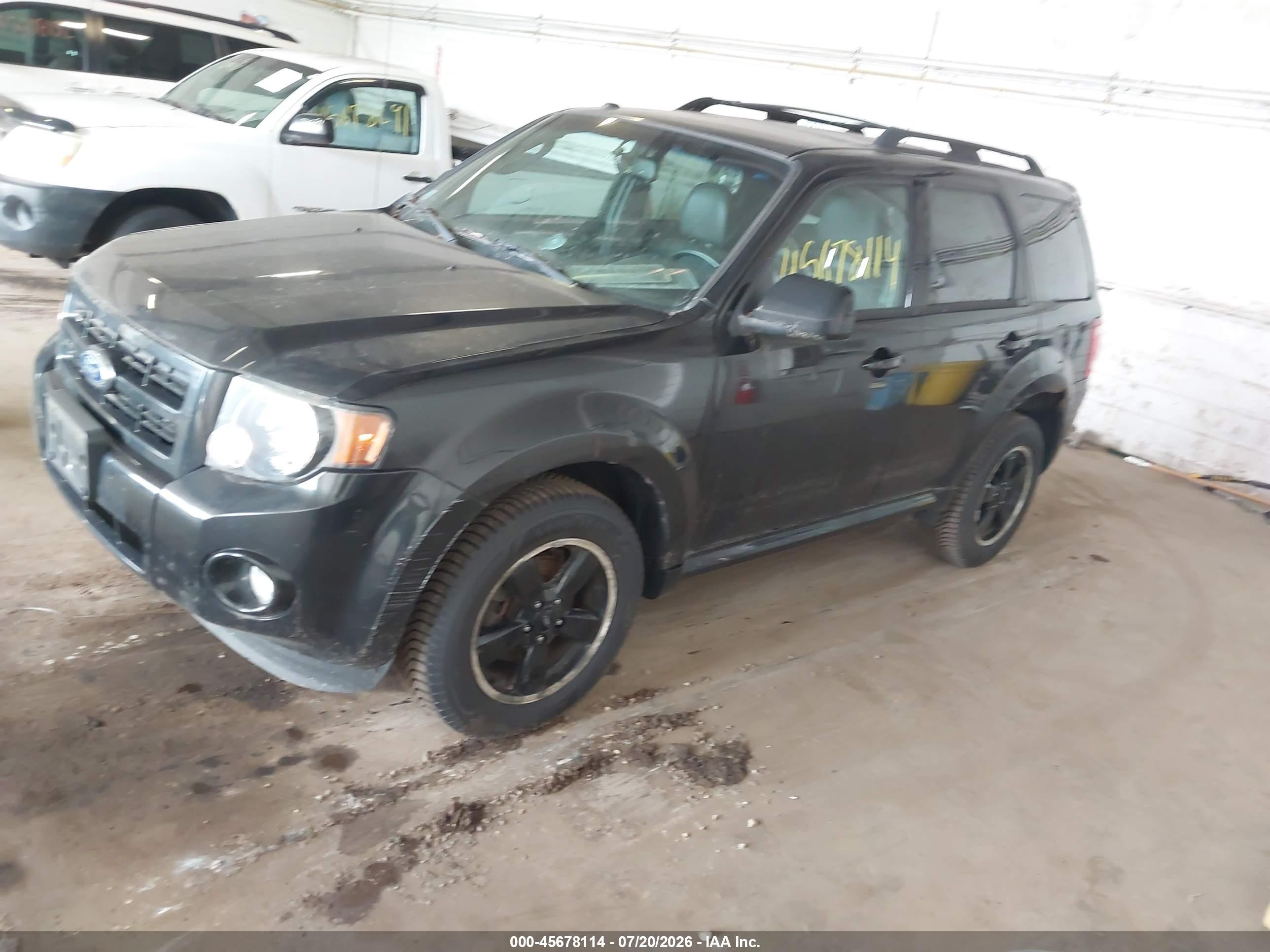 2011 Ford Escape Xlt Black vin: 1FMCU9D77BKB38697