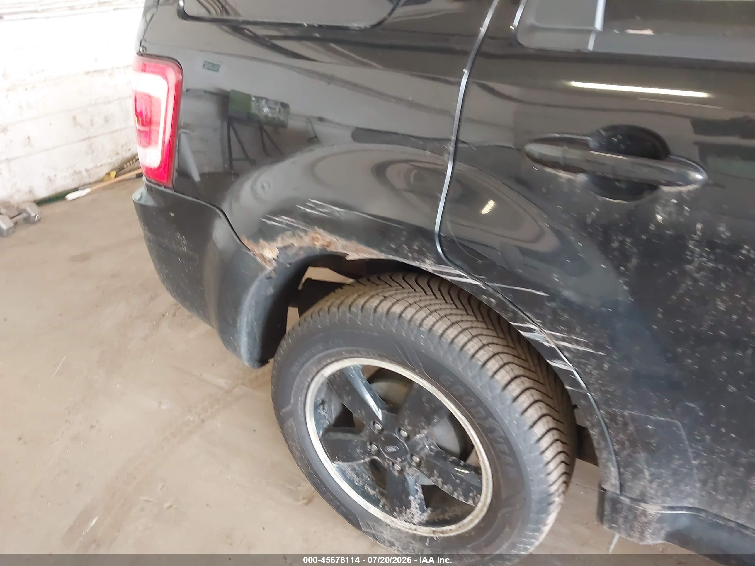 2011 Ford Escape Xlt Black vin: 1FMCU9D77BKB38697
