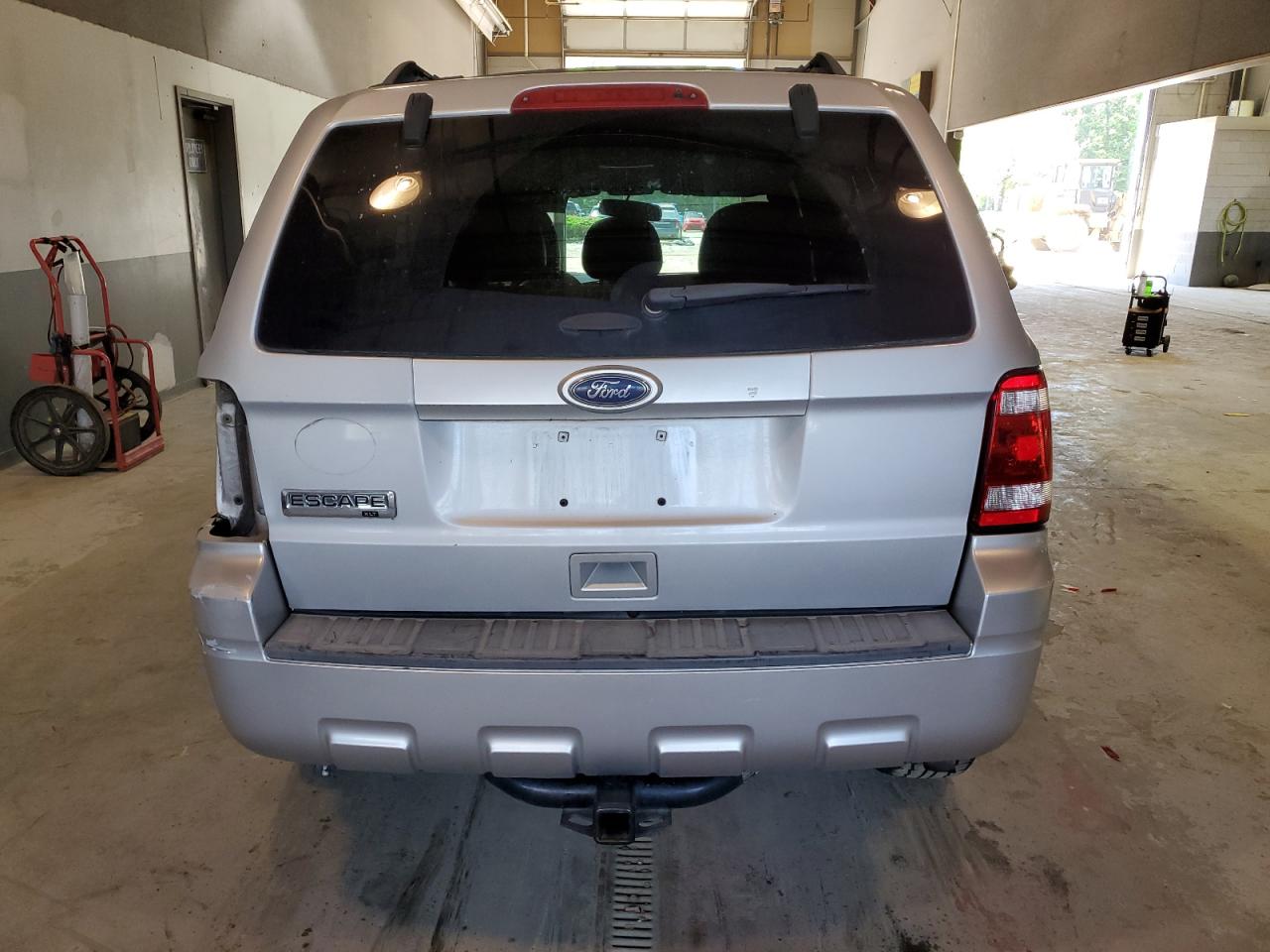 2011 Ford Escape Xlt Silver vin: 1FMCU9D77BKC36421