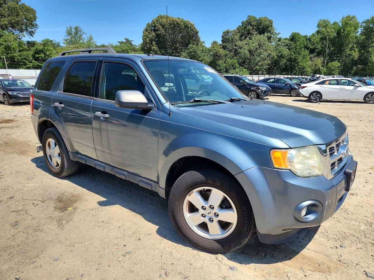 2012 Ford Escape Xlt Blue vin: 1FMCU9D77CKA02586