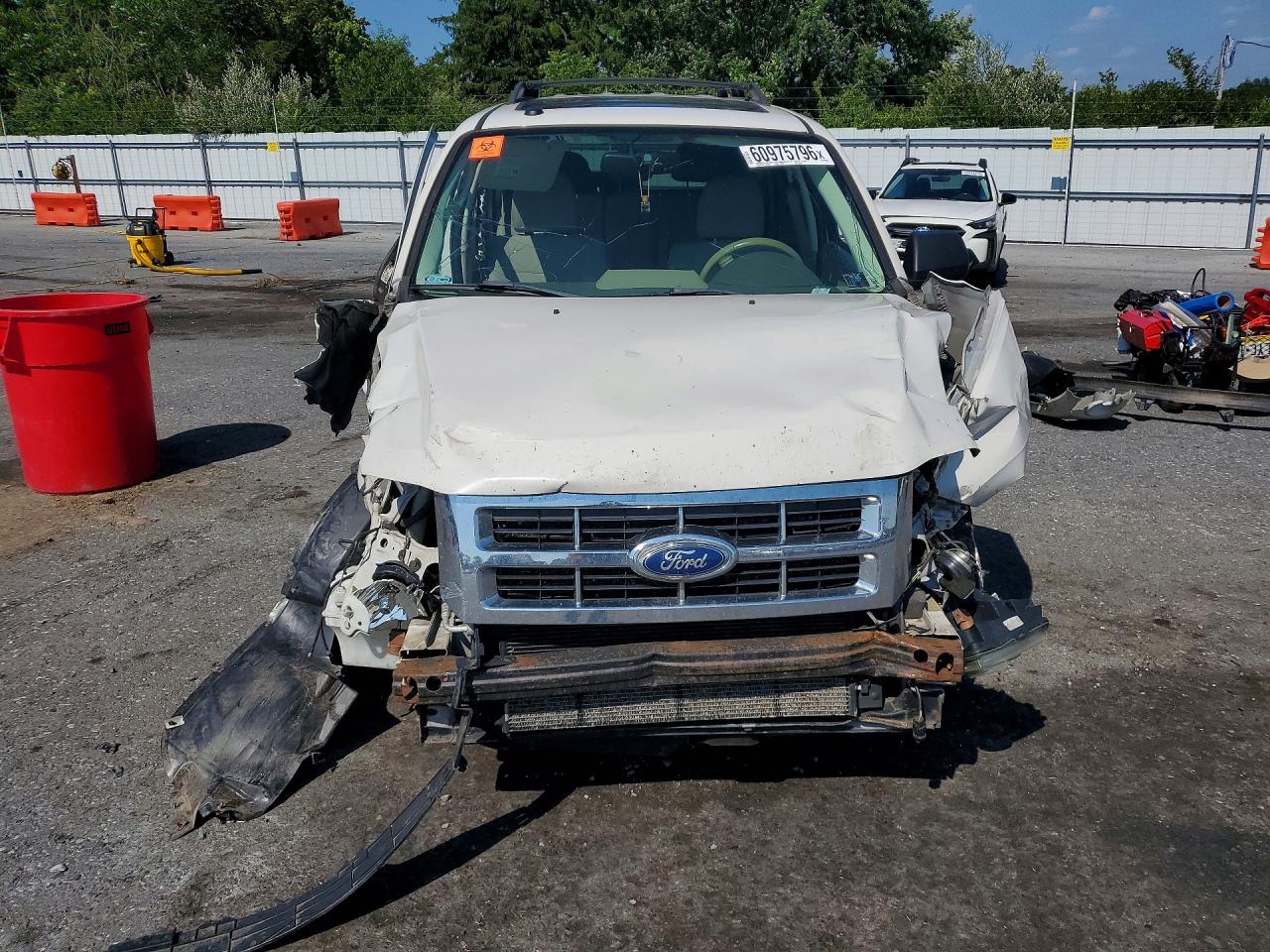 2012 Ford Escape Xlt White vin: 1FMCU9D77CKA56499