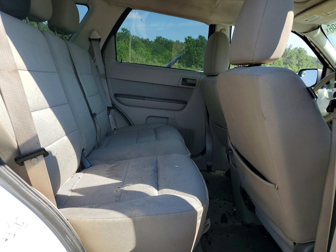 2012 Ford Escape Xlt White vin: 1FMCU9D77CKA56499