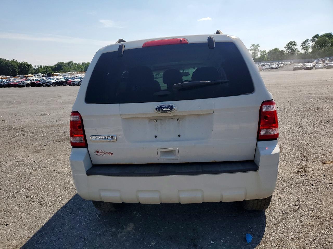 2012 Ford Escape Xlt White vin: 1FMCU9D77CKA56499