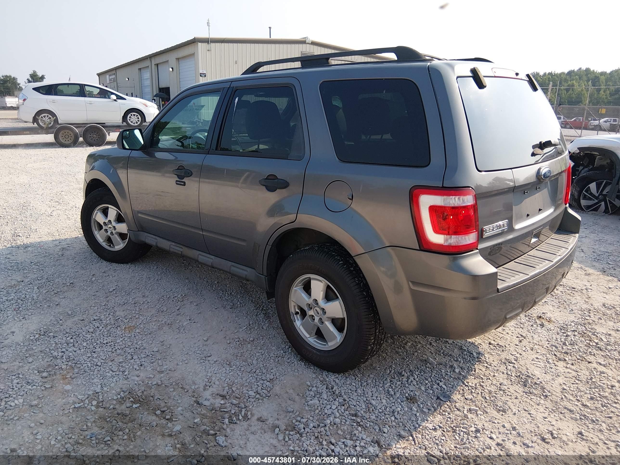 2011 Ford Escape Xlt Серый vin: 1FMCU9D78BKA48345