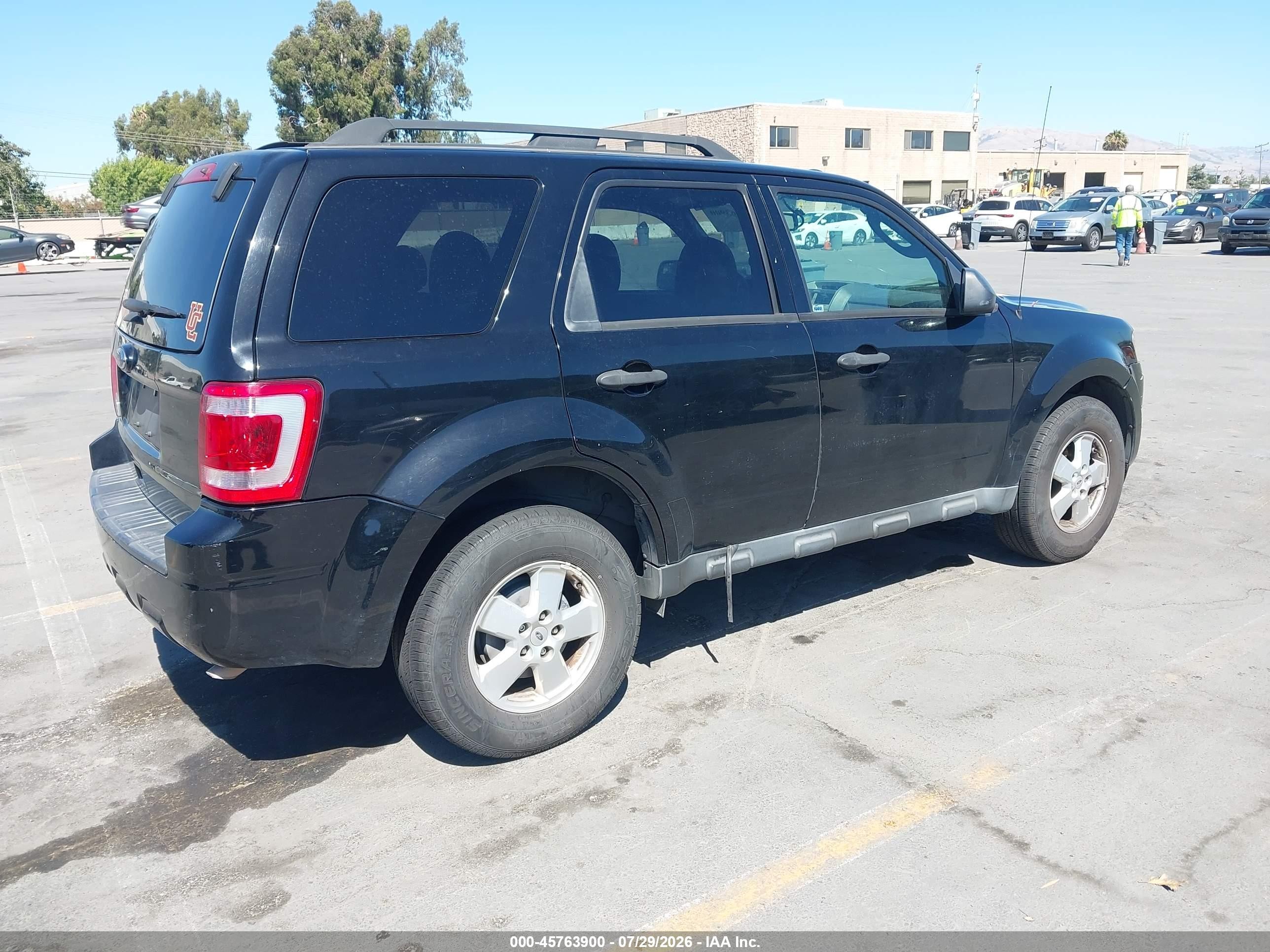 2012 Ford Escape Xlt Black vin: 1FMCU9D78CKB18718