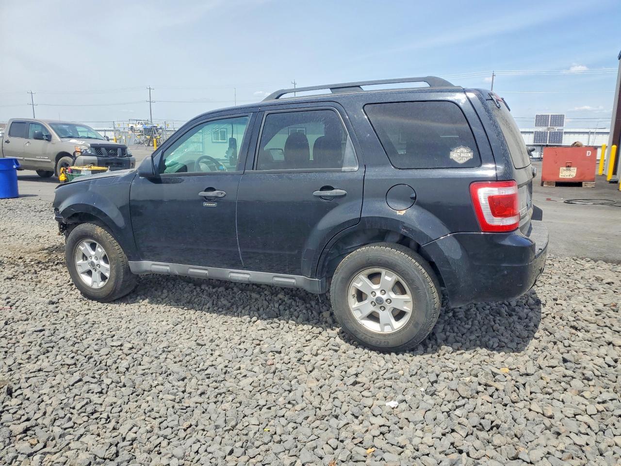 2010 Ford Escape Xlt Черный vin: 1FMCU9D79AKB62059
