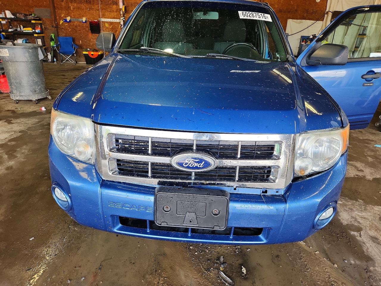 2010 Ford Escape Xlt Blue vin: 1FMCU9D79AKC28495