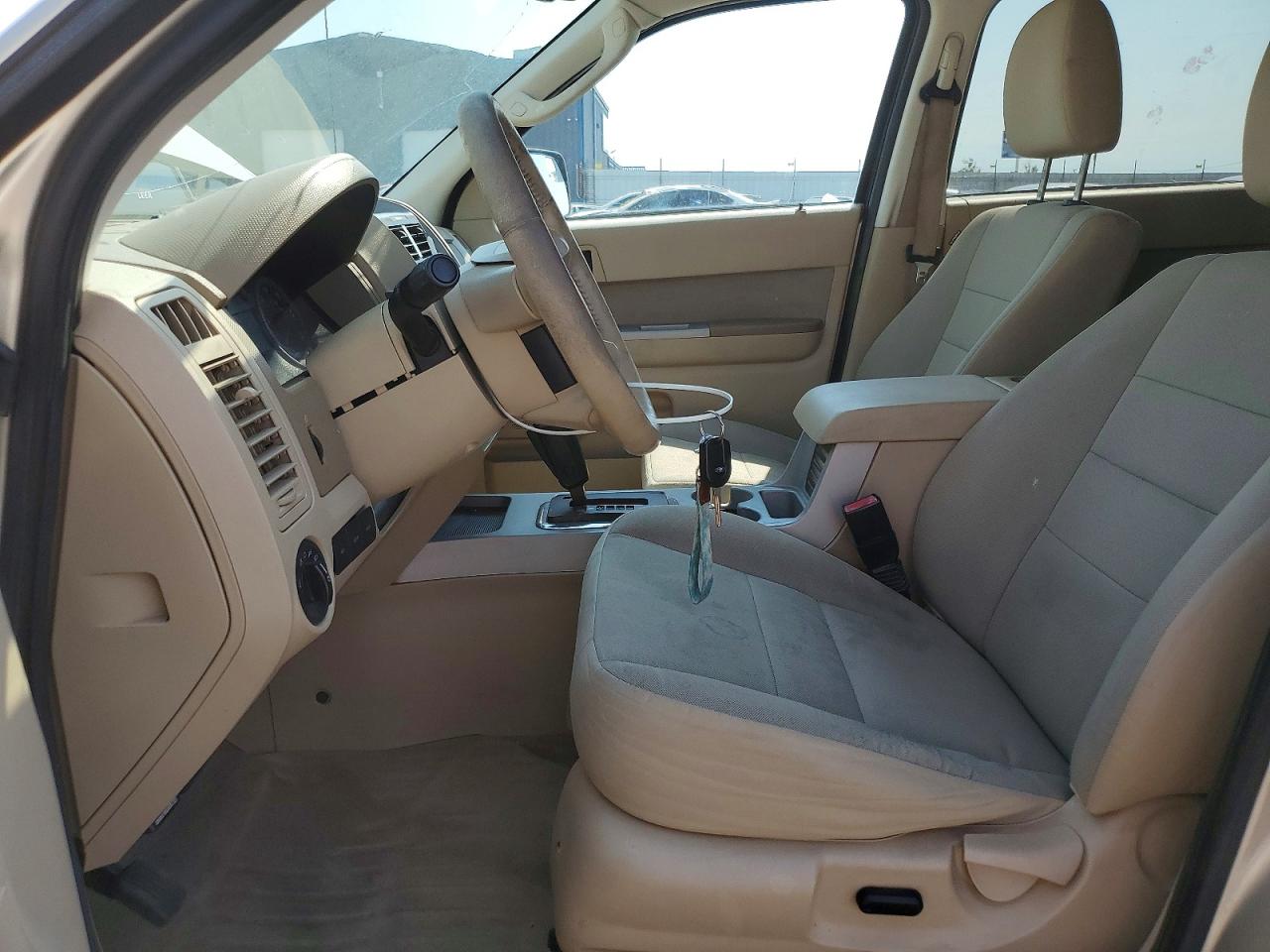 2010 Ford Escape Xlt Желто-коричневый vin: 1FMCU9D79AKC51856