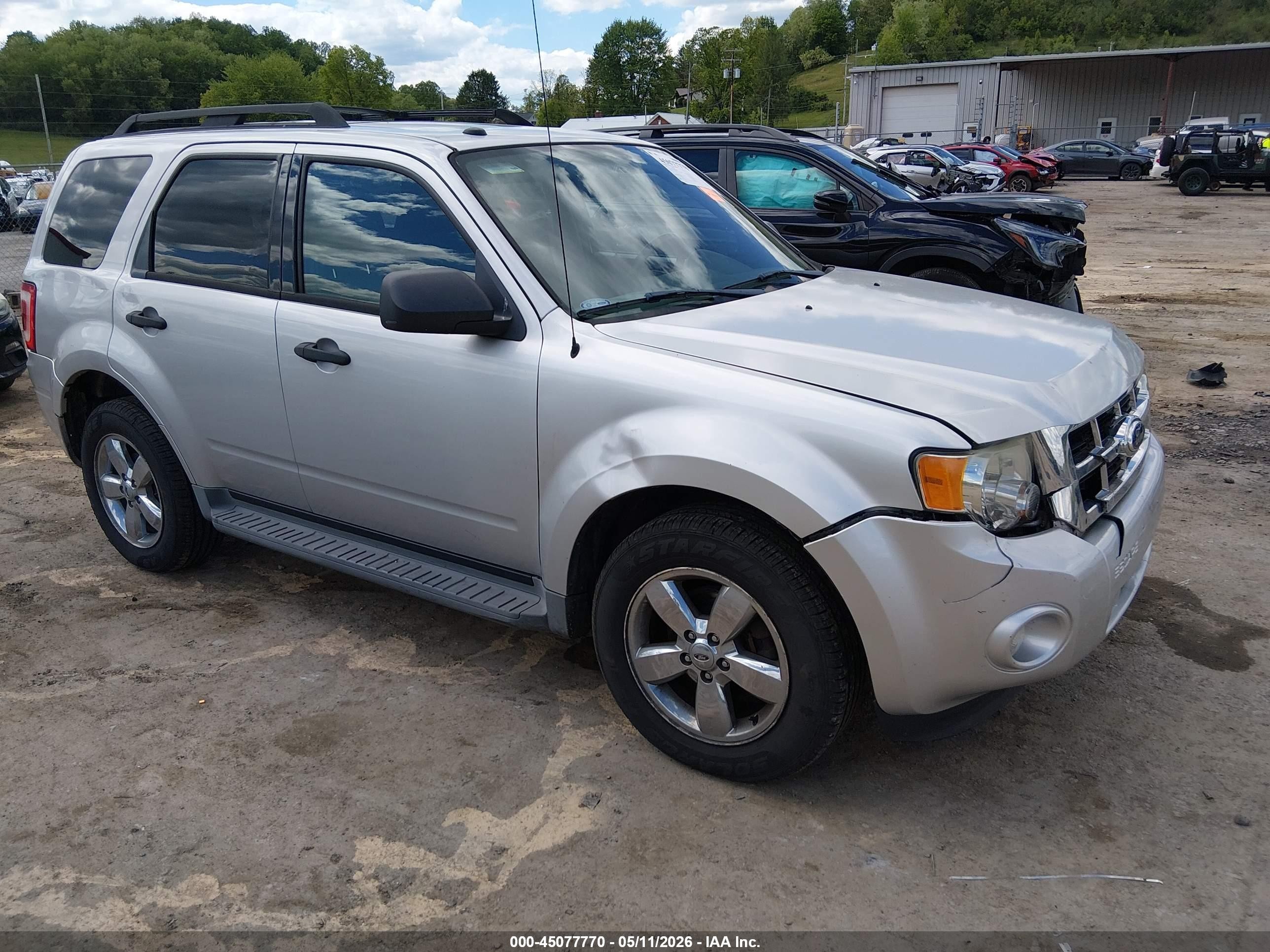 2011 Ford Escape Xlt Silver vin: 1FMCU9D79BKA90751