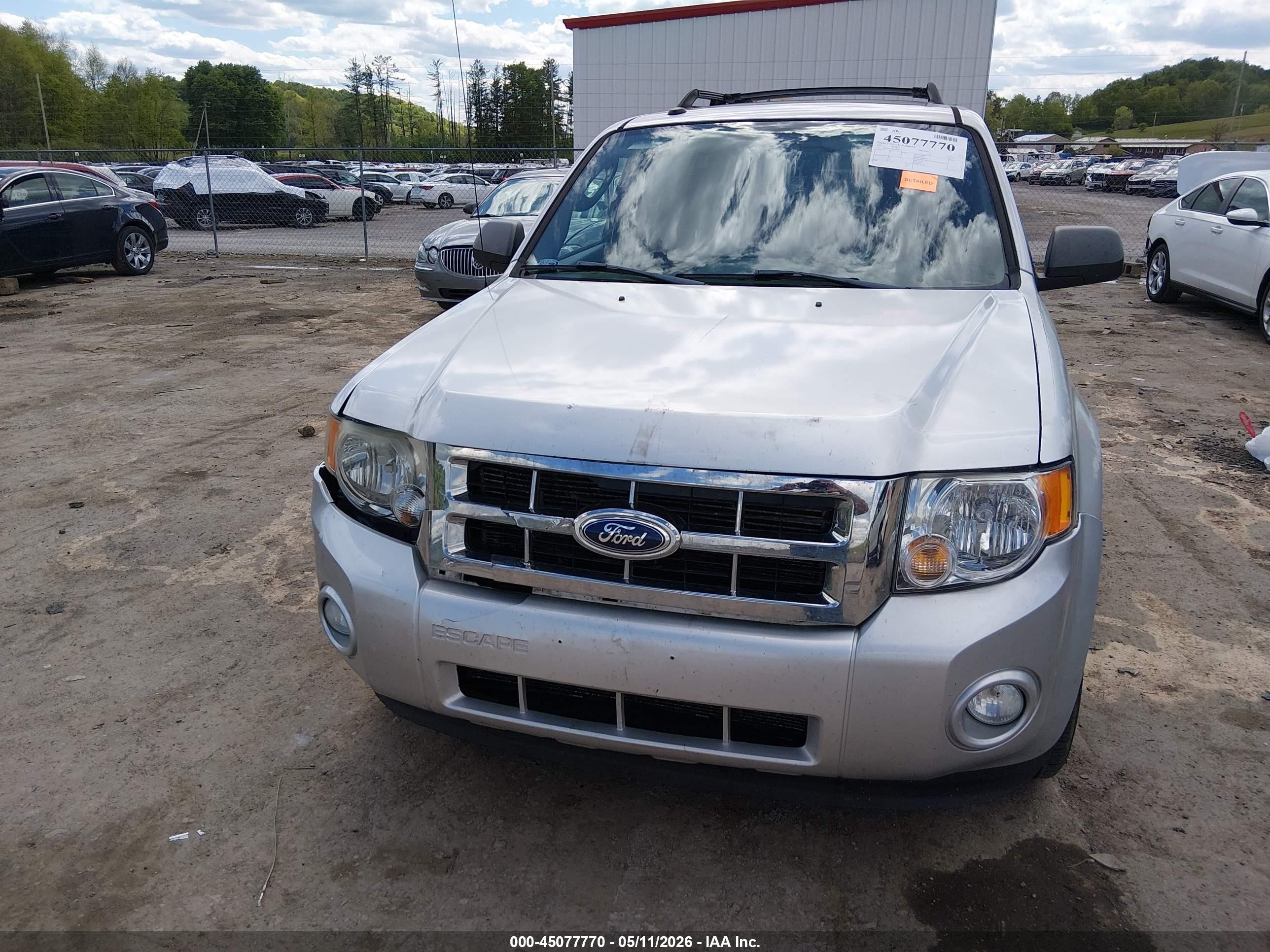 2011 Ford Escape Xlt Silver vin: 1FMCU9D79BKA90751