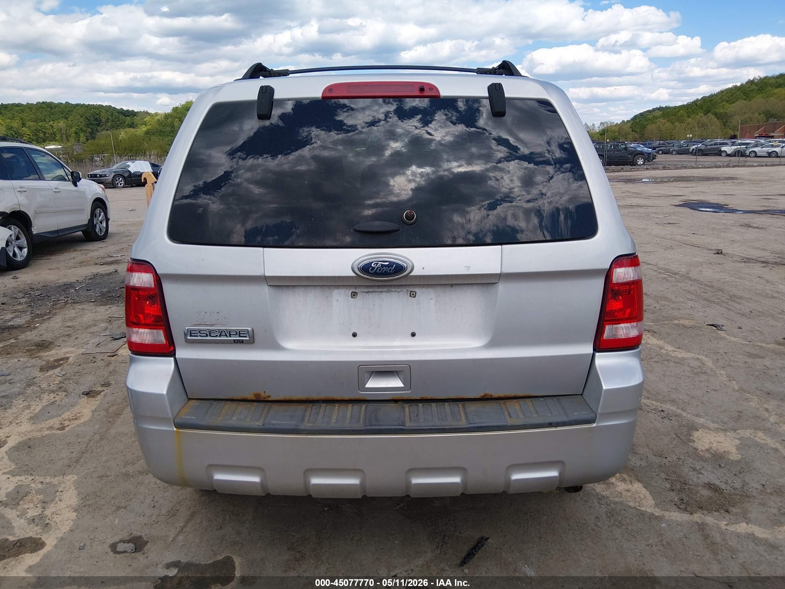 2011 Ford Escape Xlt Silver vin: 1FMCU9D79BKA90751
