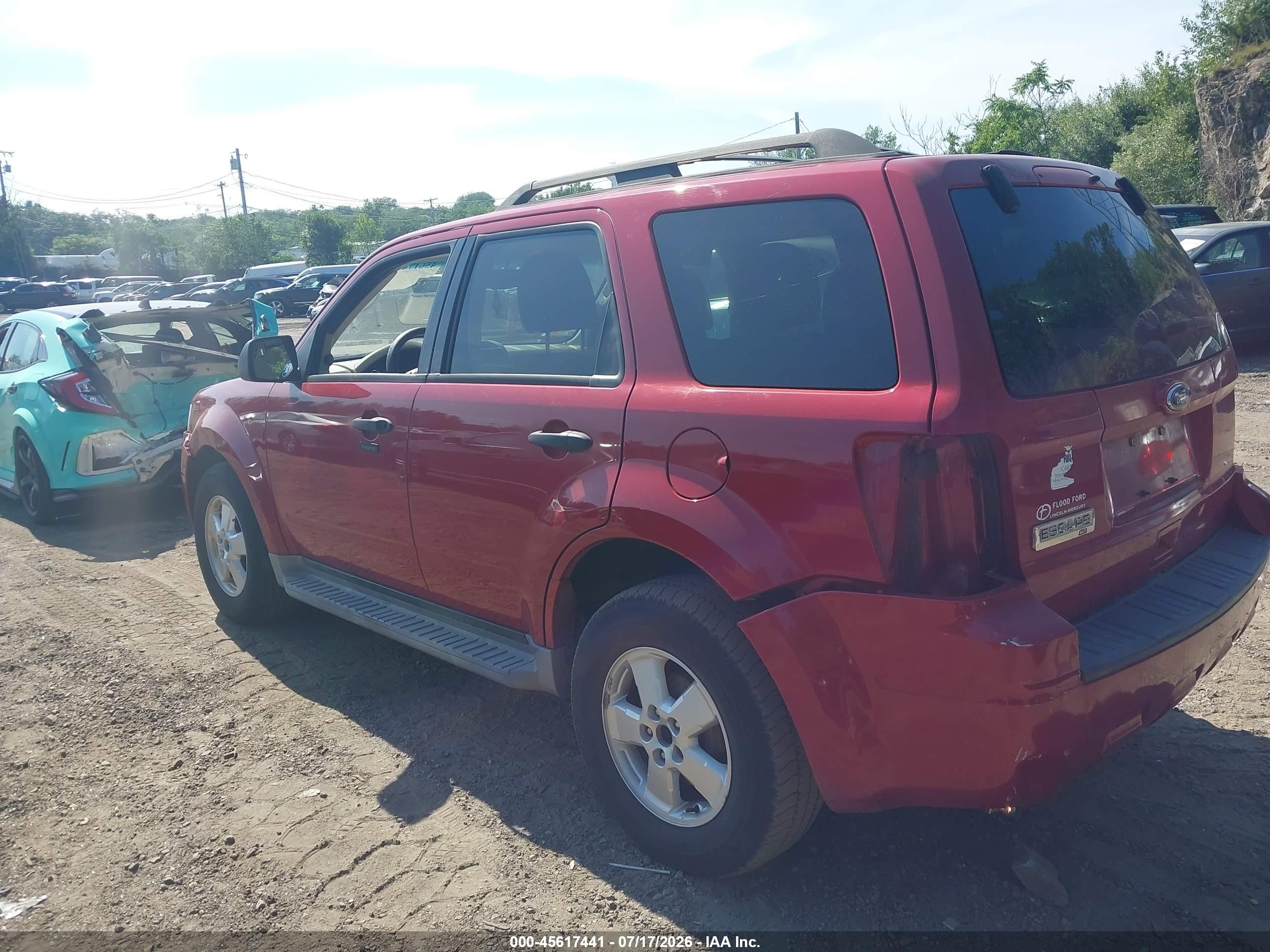 2011 Ford Escape Xlt Red vin: 1FMCU9D79BKB50494