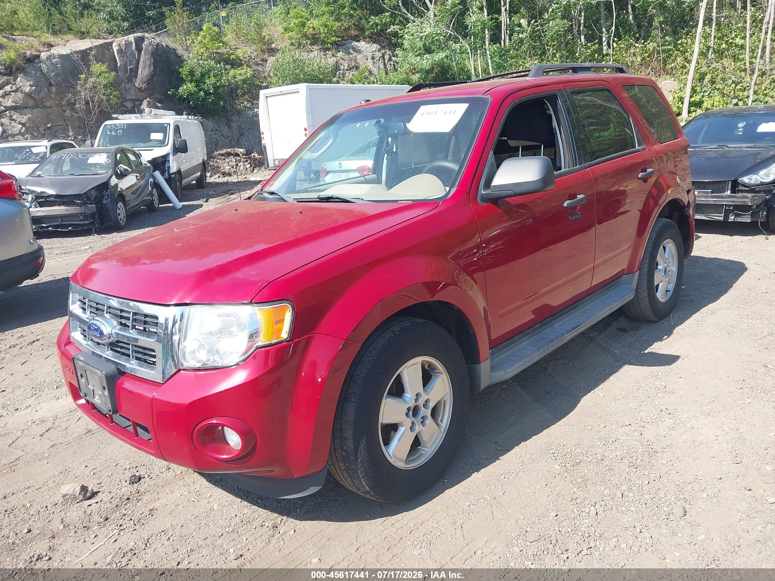 2011 Ford Escape Xlt Red vin: 1FMCU9D79BKB50494