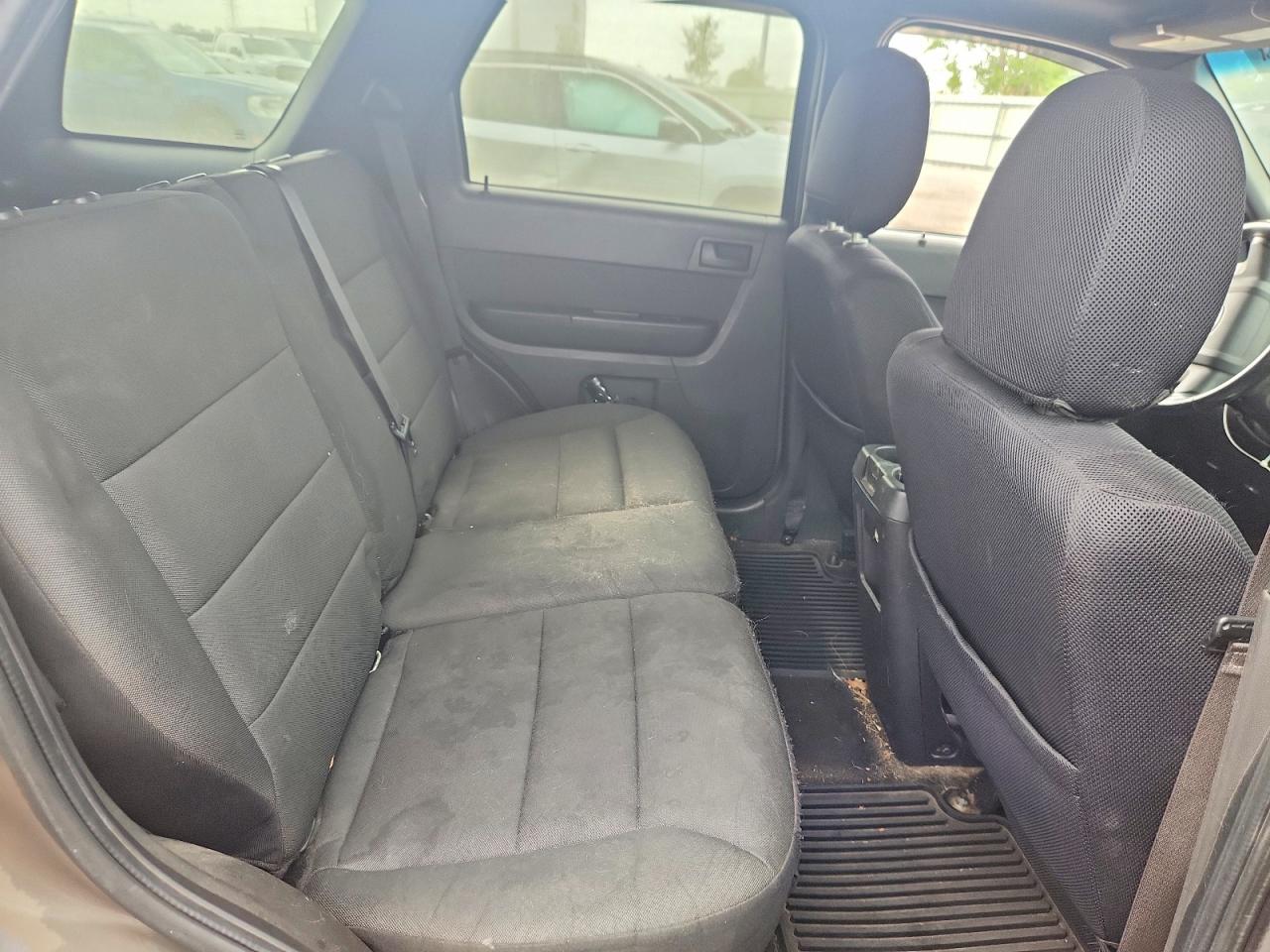 2011 Ford Escape Xlt Gray vin: 1FMCU9D79BKB81969