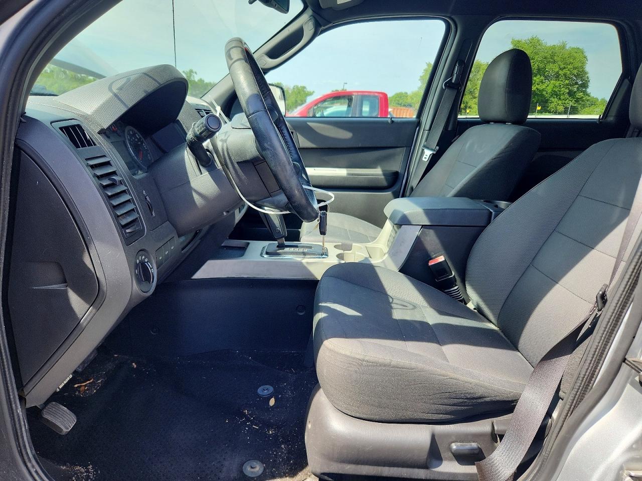2011 Ford Escape Xlt Silver vin: 1FMCU9D79BKC05302