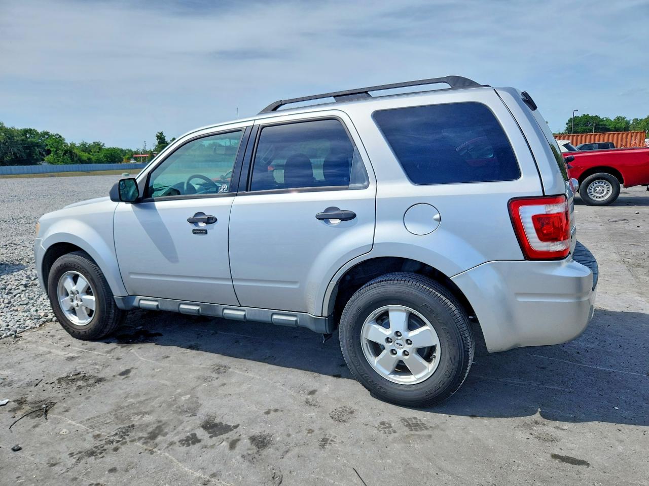 2011 Ford Escape Xlt Silver vin: 1FMCU9D79BKC05302