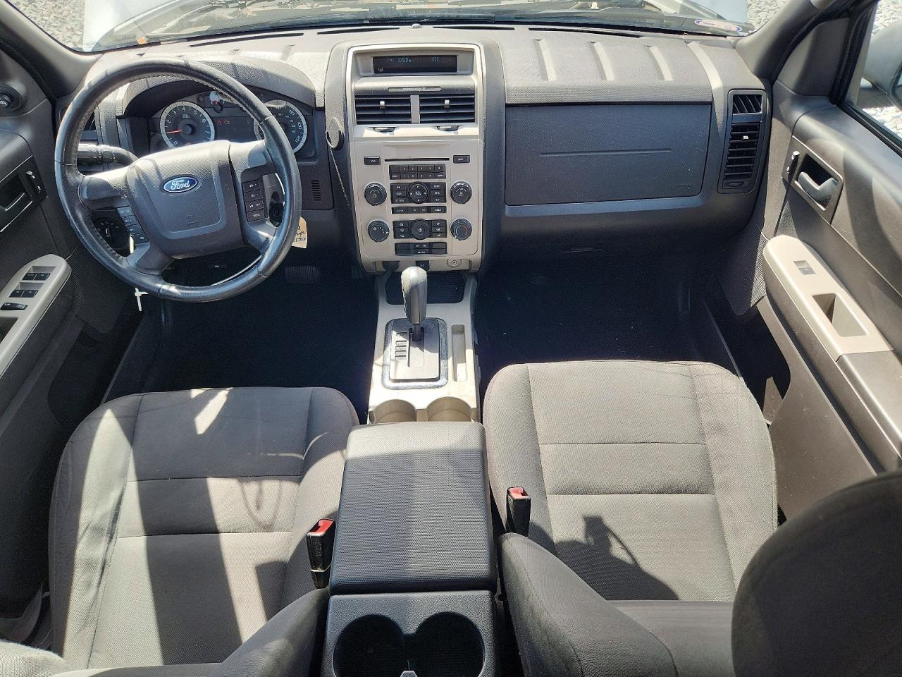 2011 Ford Escape Xlt Silver vin: 1FMCU9D79BKC05302