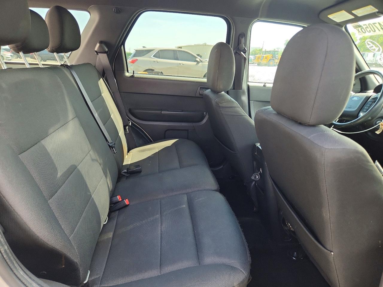 2011 Ford Escape Xlt Silver vin: 1FMCU9D79BKC05302