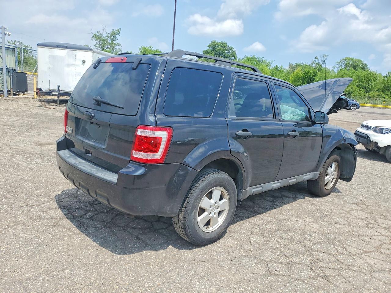 2011 Ford Escape Xlt Black vin: 1FMCU9D79BKC45640