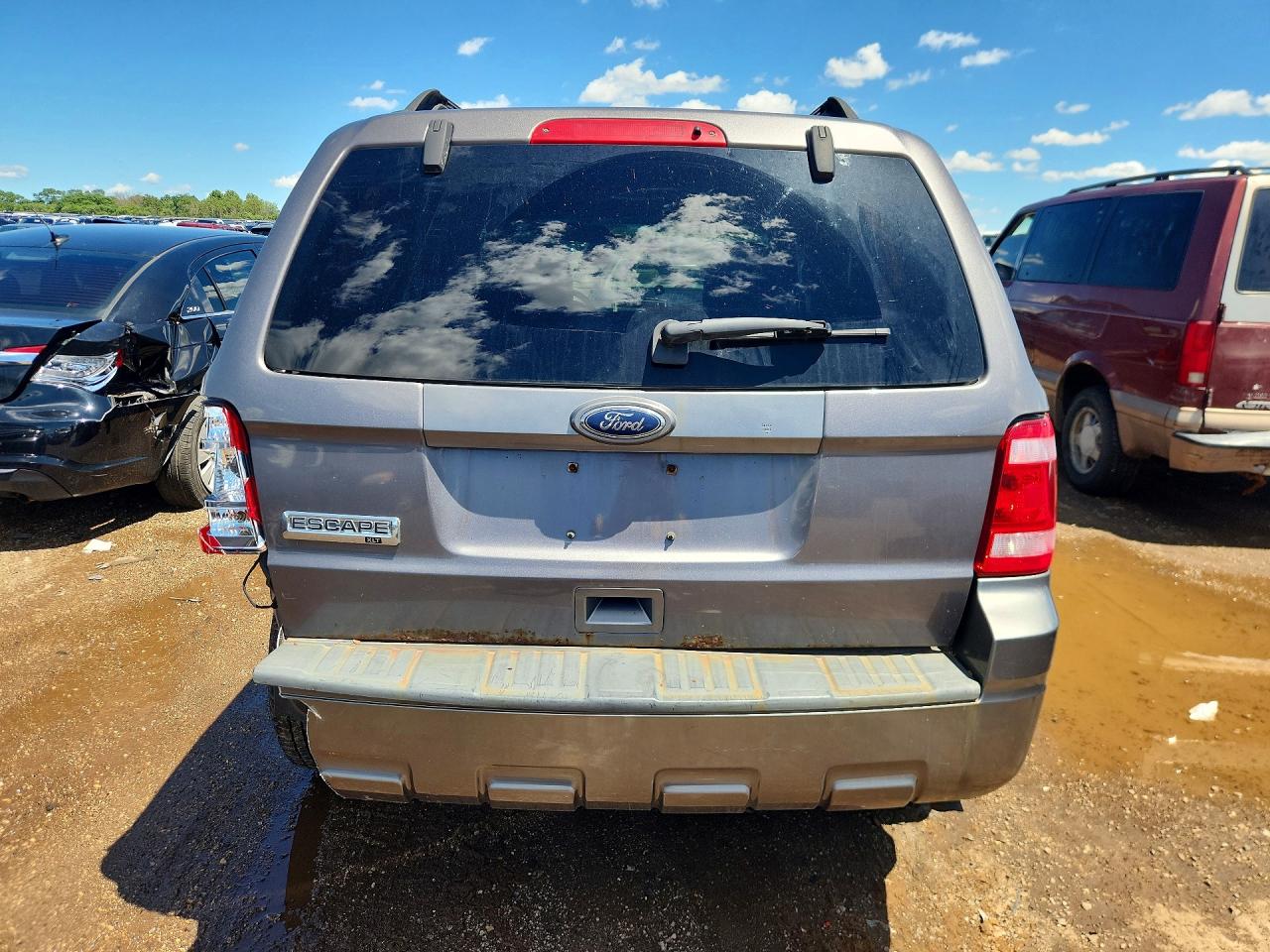 2010 Ford Escape Xlt Gray vin: 1FMCU9D7XAKB93899