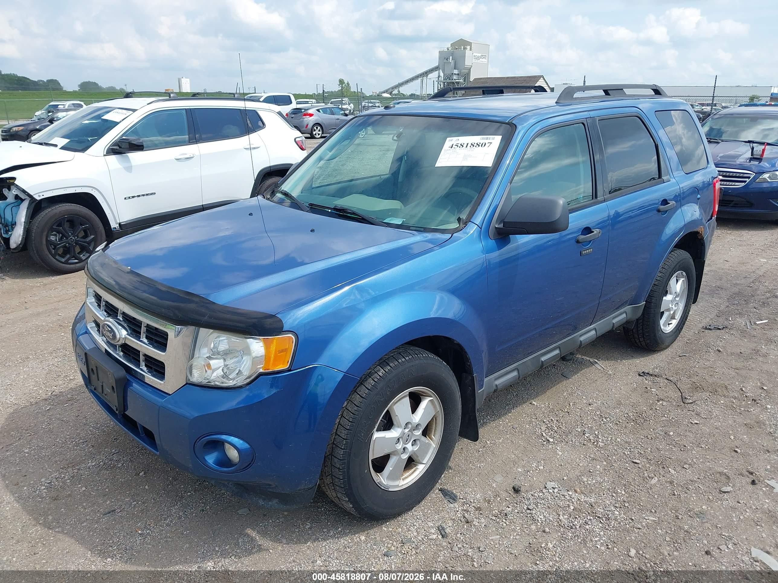 2010 Ford Escape Xlt Blue vin: 1FMCU9D7XAKC59836