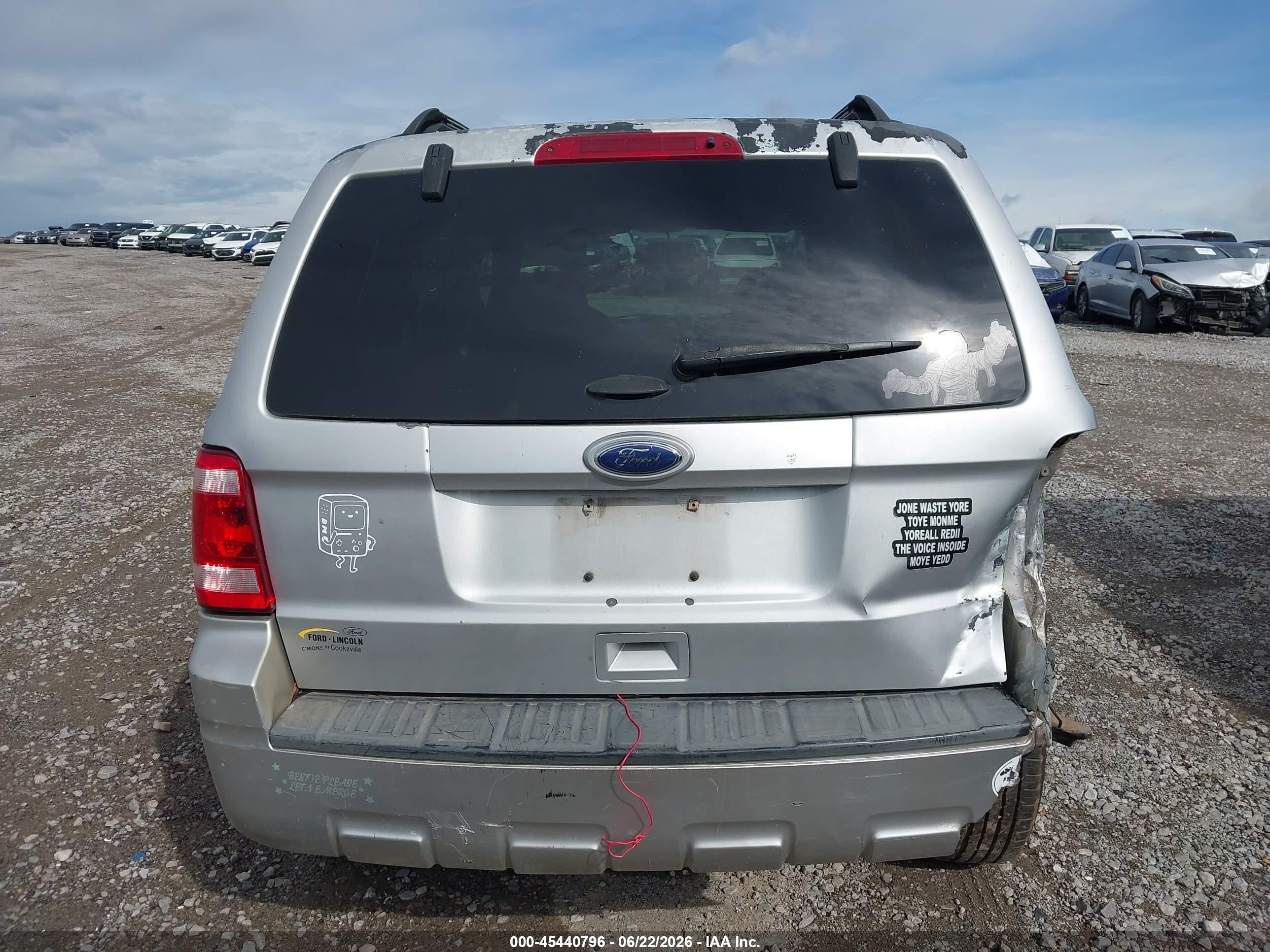 2011 Ford Escape Xlt Серебряный vin: 1FMCU9D7XBKB26222